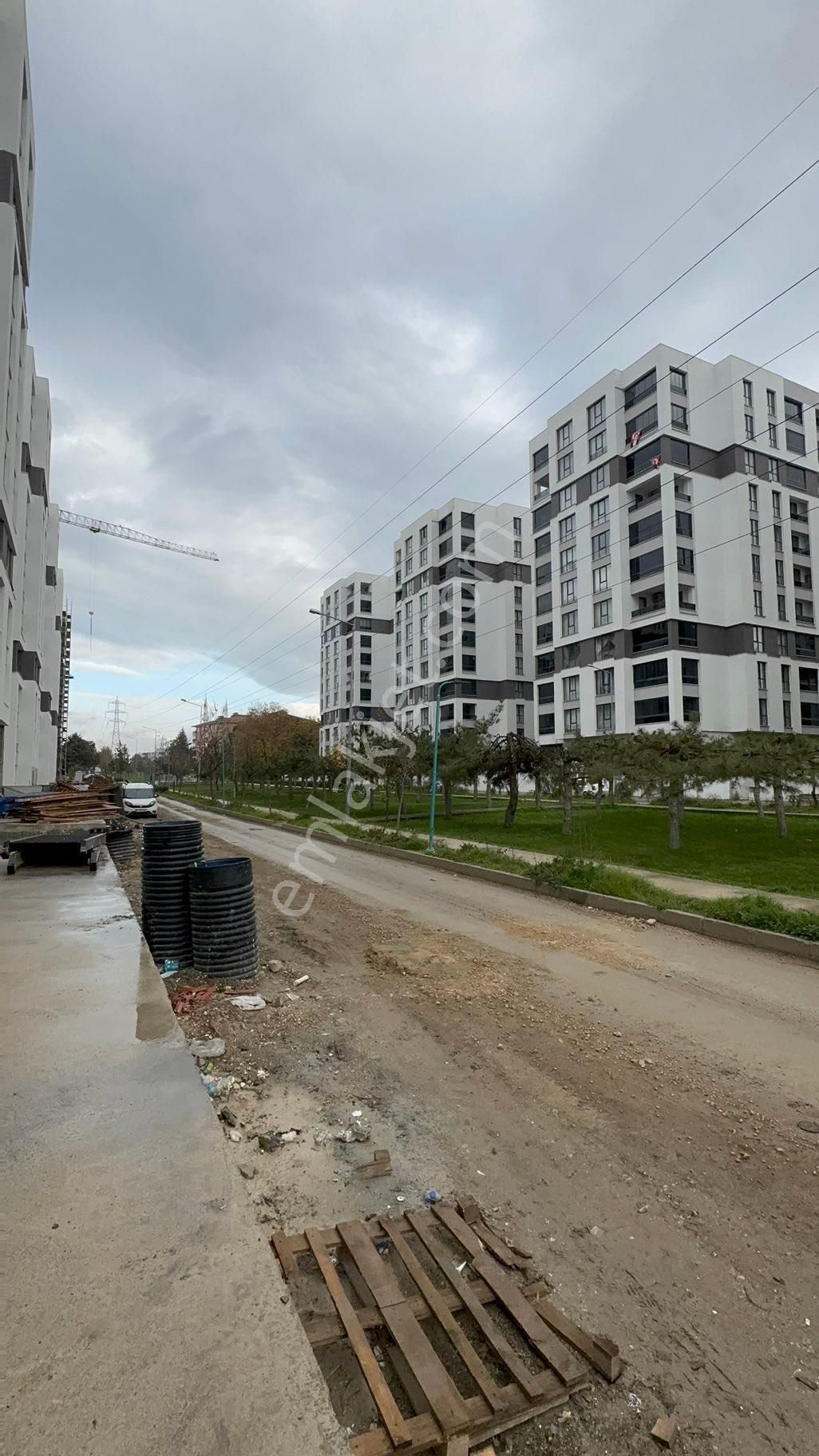 Remax Area’dan Podyumpark Yakınında 50m2 Kiralık Sıfır Dükkan - Görsel 9