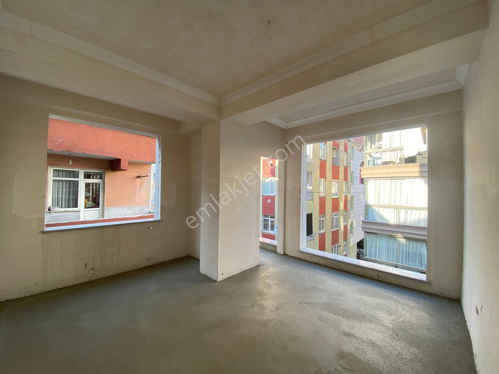 Goldhouse‘dan Satılık Ahmet Yesevi Caddesinde 3+1 Daire