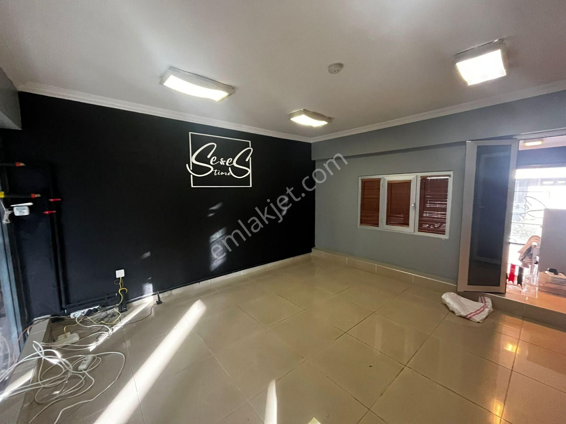 Em-of'tan Muhteşem Konumda Caddde Cepheli 150 M2 Kiralık İş Yeri - Görsel 16