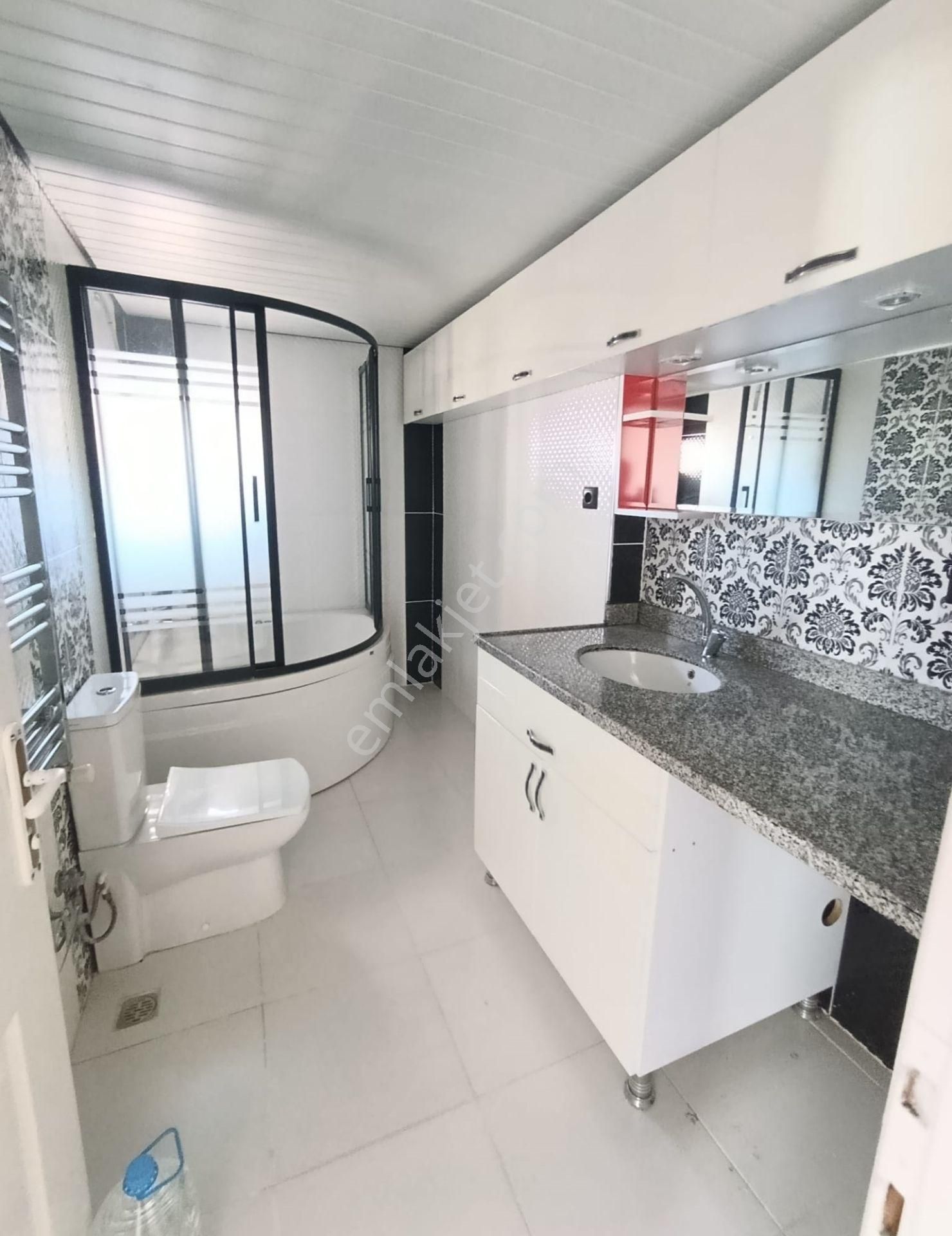 Esse My Home Dan Güzelyalı Da 4+1 Kapalı Mutfak Agiat Okulu Cıvarı - Görsel 13