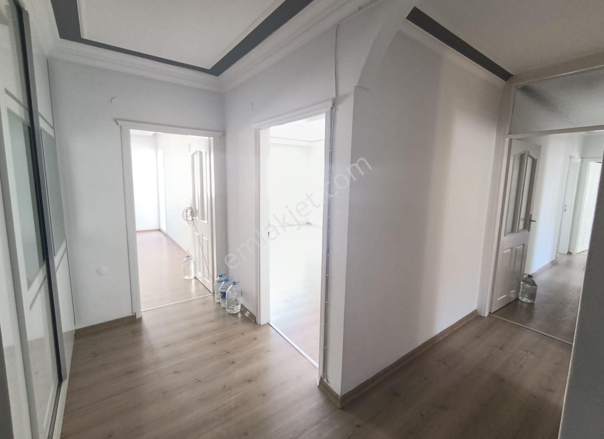 Esse My Home Dan Güzelyalı Da 4+1 Kapalı Mutfak Agiat Okulu Cıvarı - Görsel 12