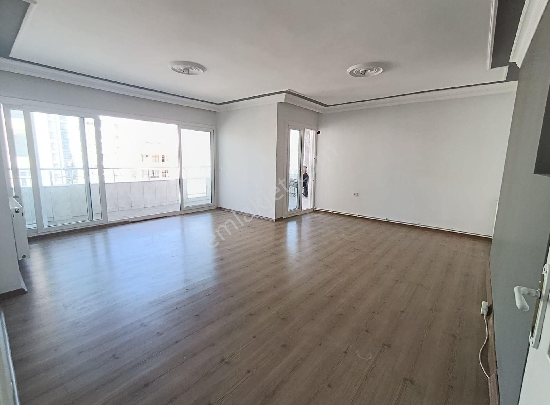 Esse My Home Dan Güzelyalı Da 4+1 Kapalı Mutfak Agiat Okulu Cıvarı - Görsel 7