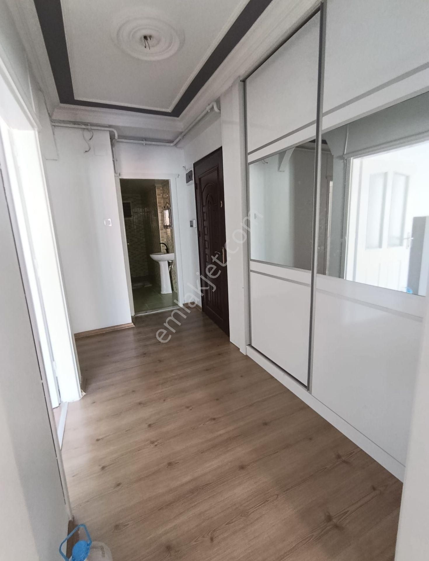 Esse My Home Dan Güzelyalı Da 4+1 Kapalı Mutfak Agiat Okulu Cıvarı - Görsel 15