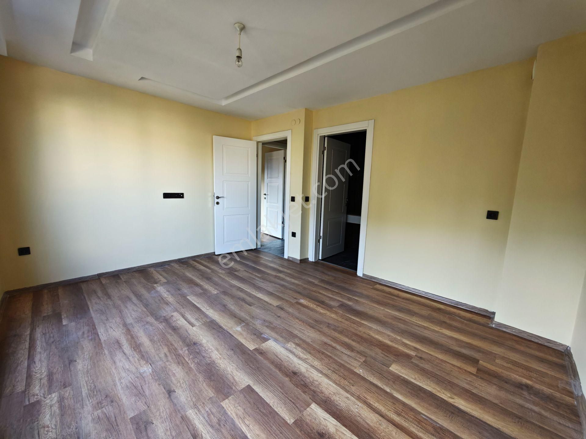 Kuşadası Merkezde Havuzlu Sitede Satılık Yeni 3+1 Ferah Daire - Görsel 25