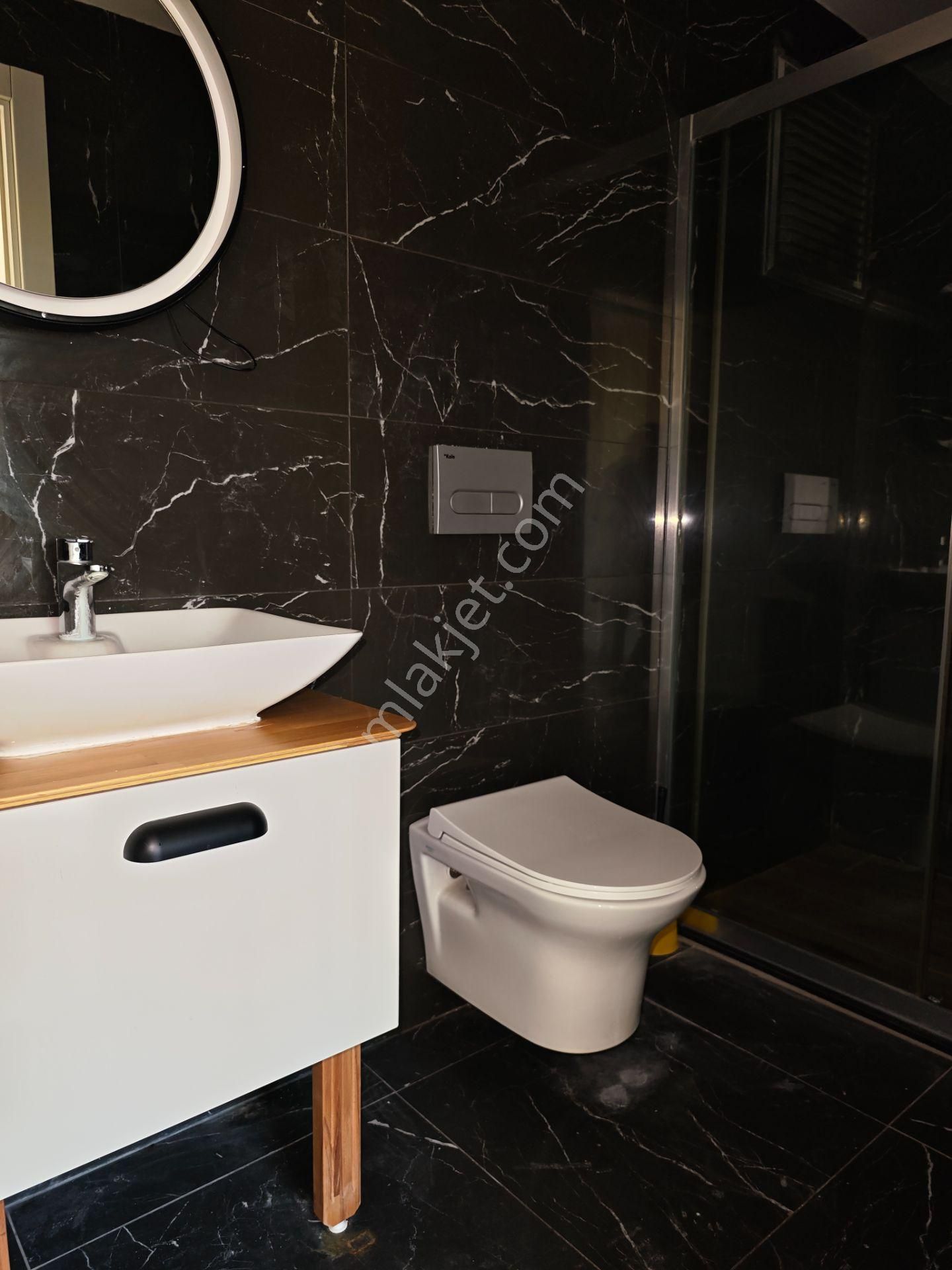 Kuşadası Merkezde Havuzlu Sitede Satılık Yeni 3+1 Ferah Daire - Görsel 26