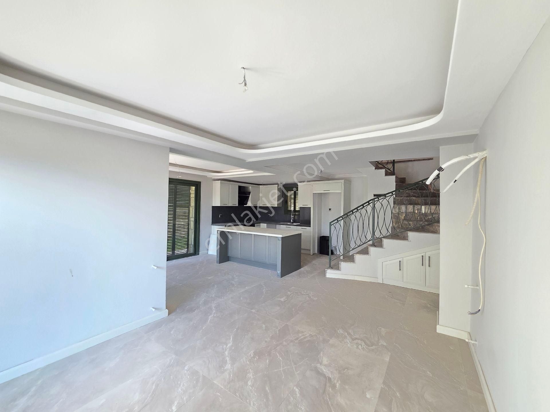 İzmir Foça Satılık Müstakil Villa - Görsel 12