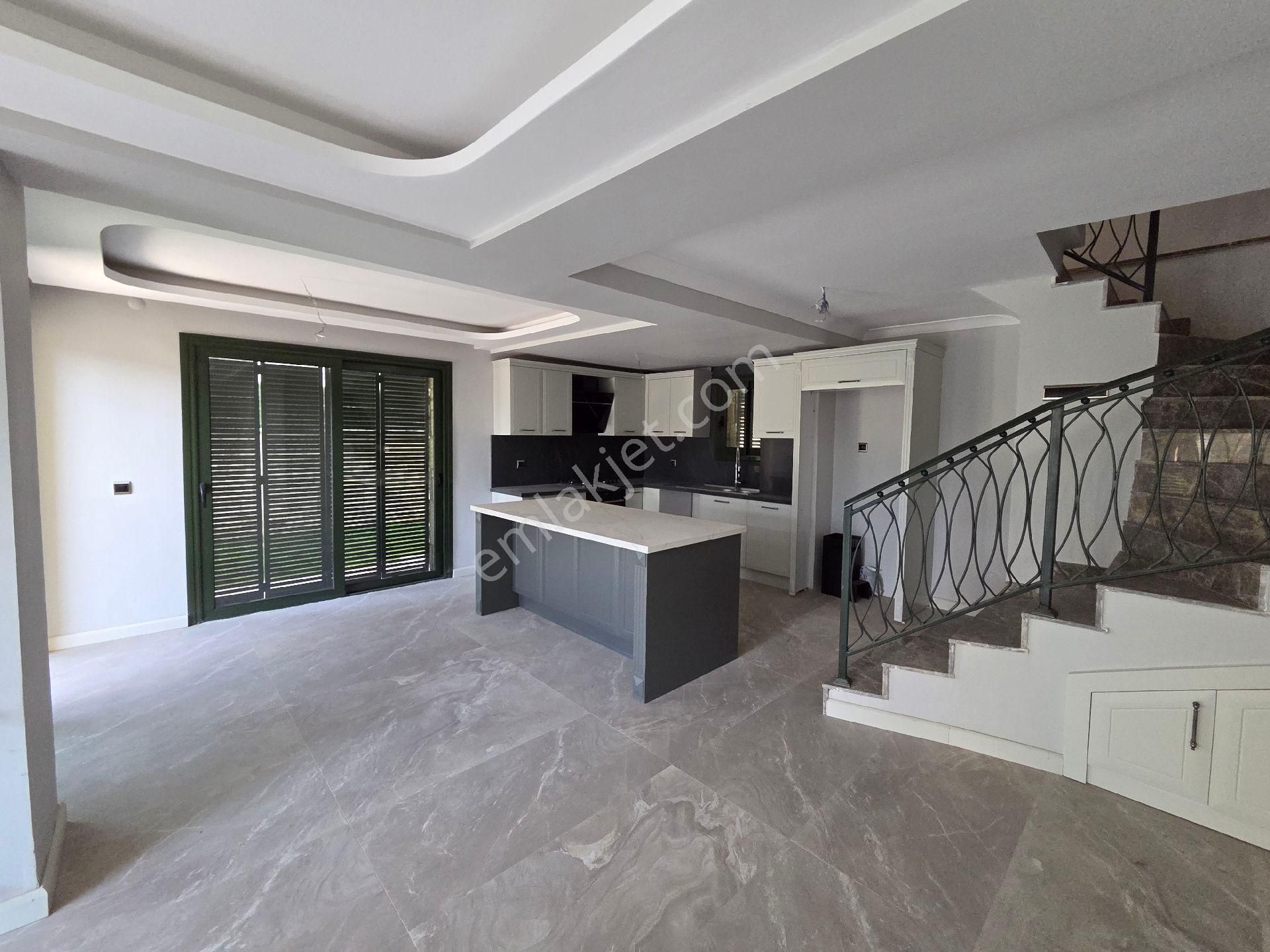 İzmir Foça Satılık Müstakil Villa - Görsel 14