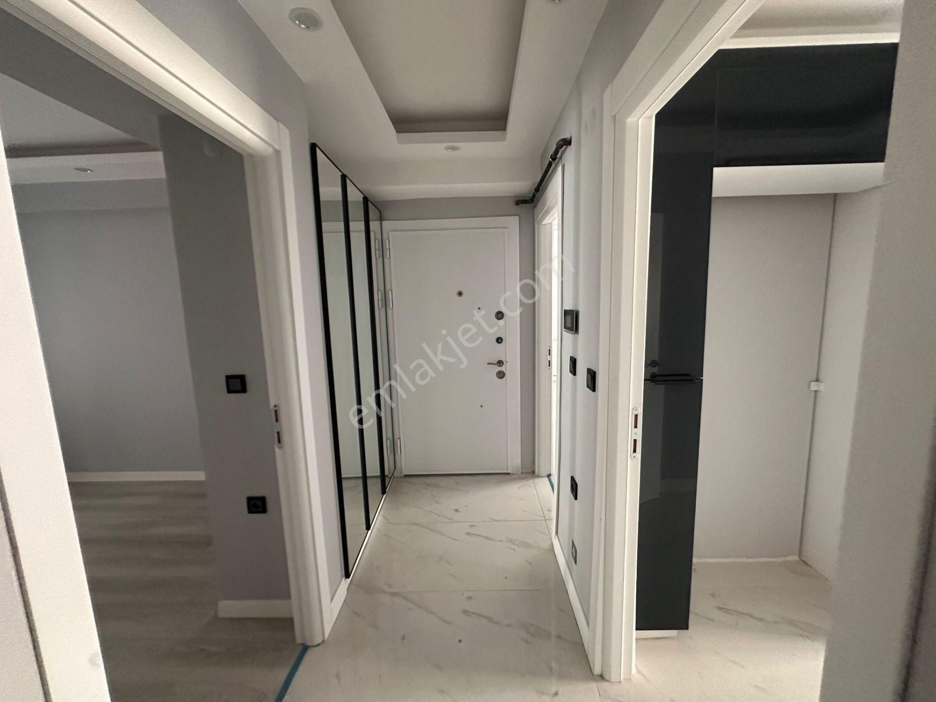 İzmir Karşıyaka'da Satılık 3+1 Geniş Daire - Görsel 6