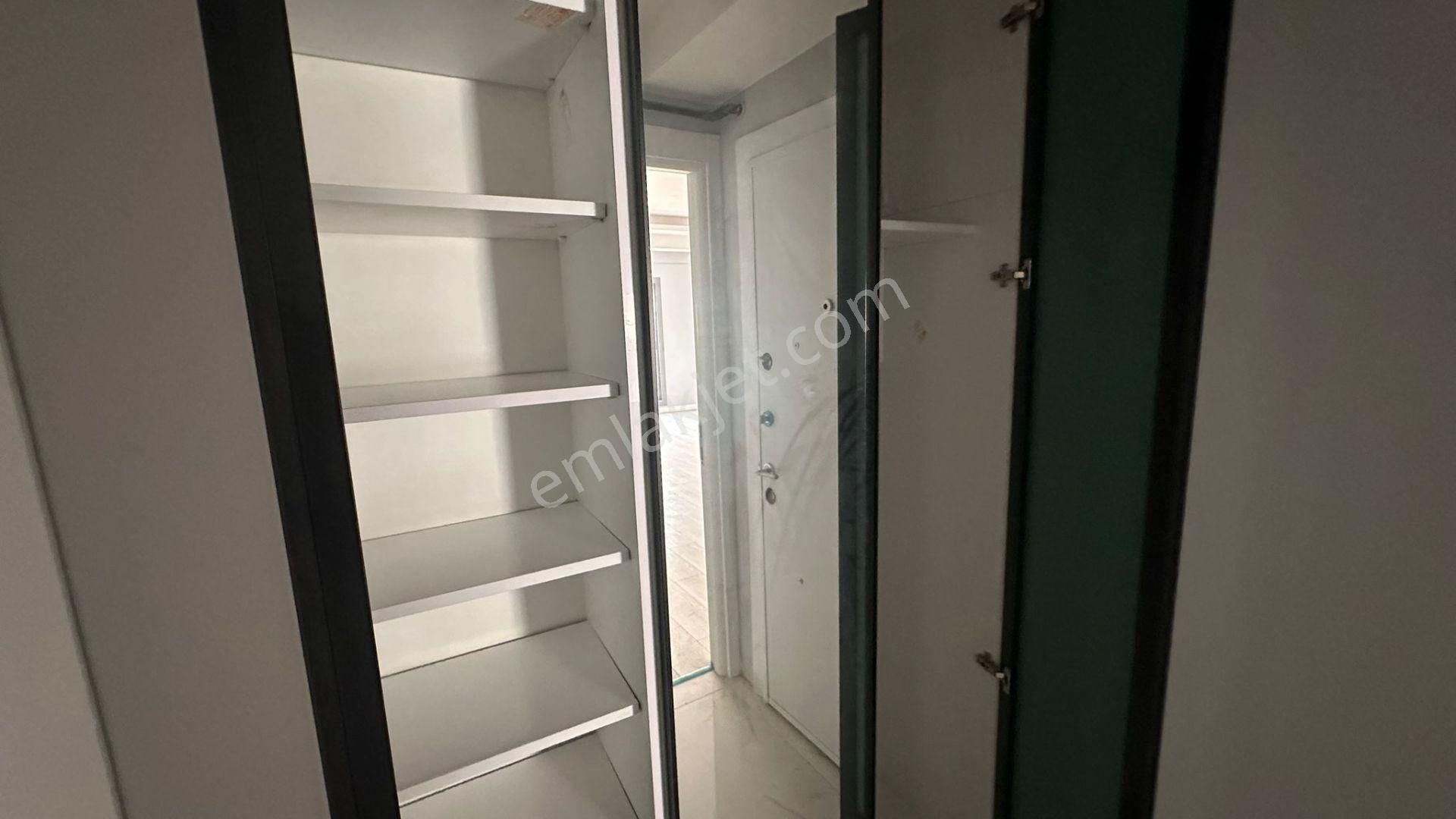 İzmir Karşıyaka'da Satılık 3+1 Geniş Daire - Görsel 19