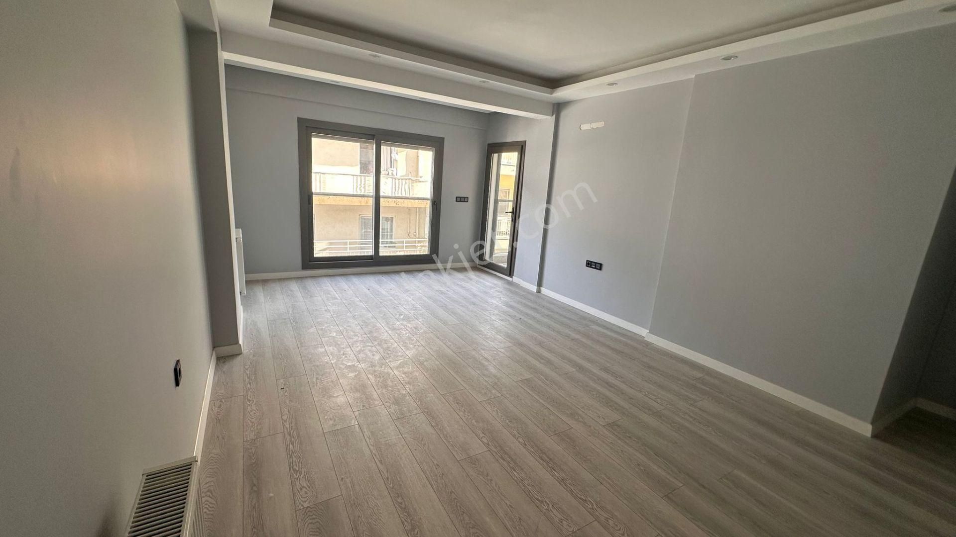 İzmir Karşıyaka'da Satılık 3+1 Geniş Daire - Görsel 13