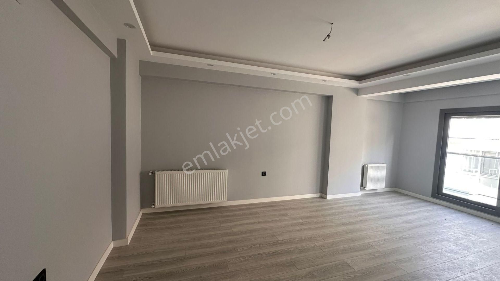 İzmir Karşıyaka'da Satılık 3+1 Geniş Daire - Görsel 14