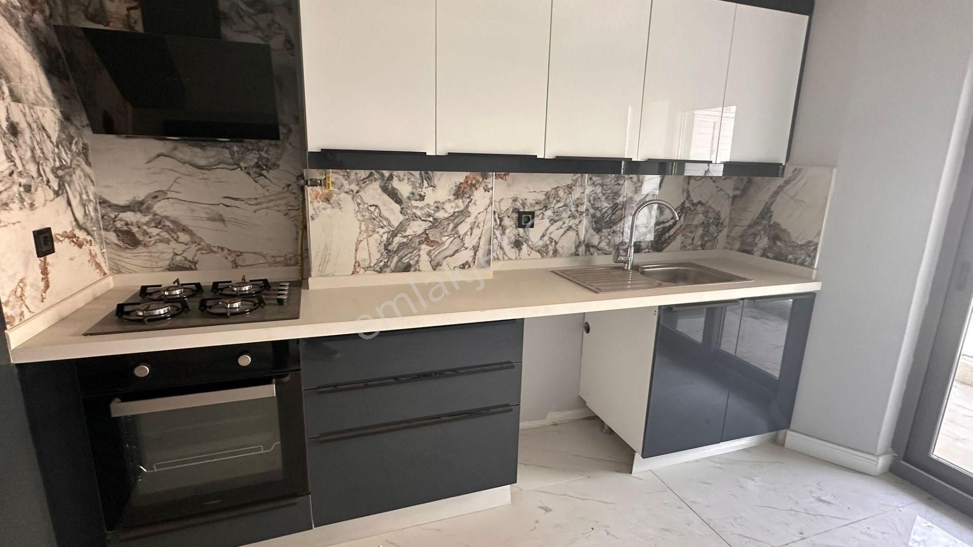 İzmir Karşıyaka'da Satılık 3+1 Geniş Daire - Görsel 16