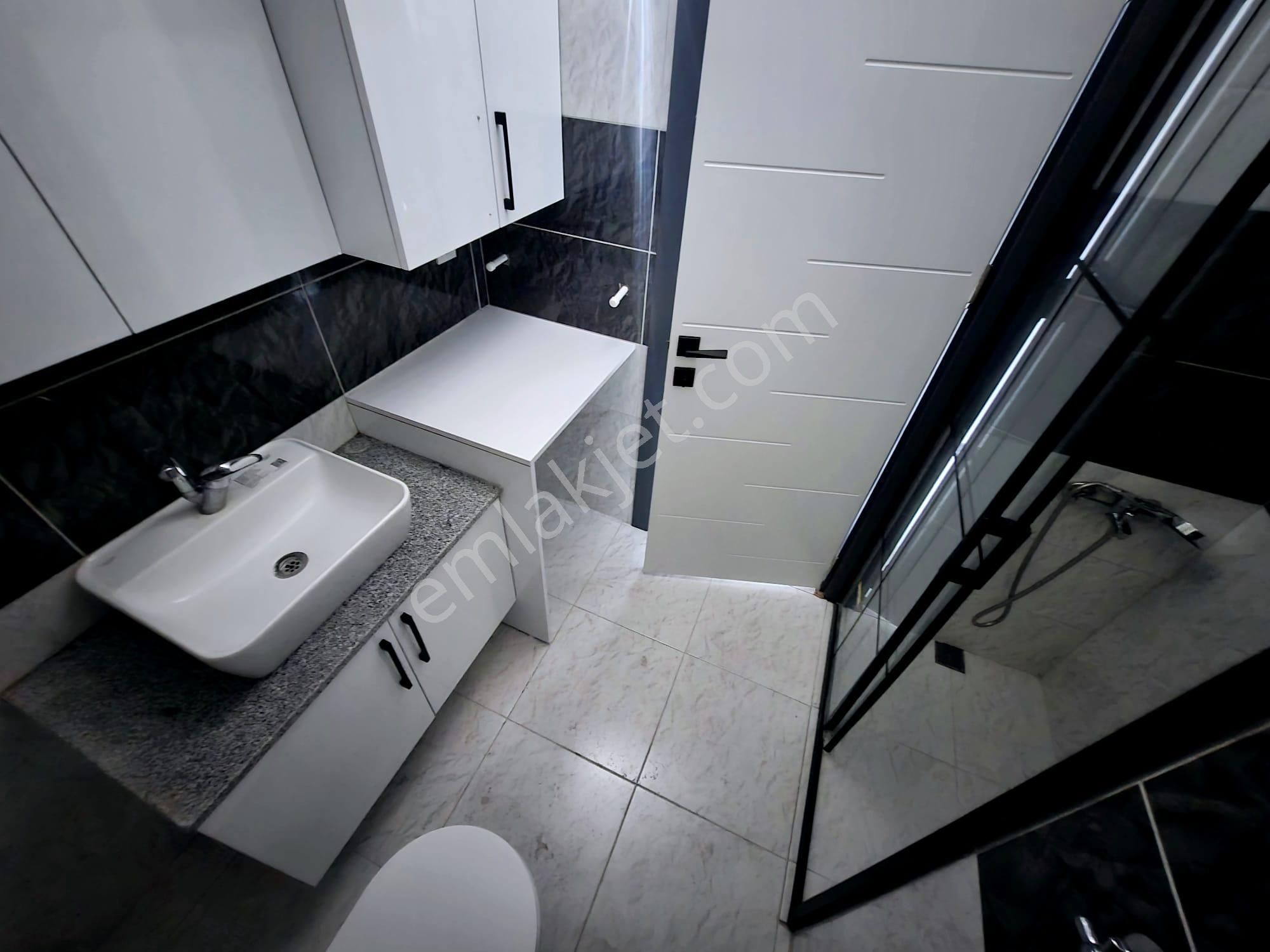 Buca Arakat Balkonlu 1+1 Satılık Daire - Görsel 22