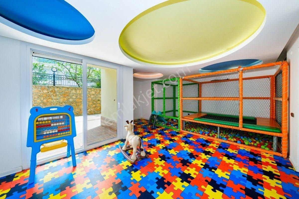 Alanya Oba’da Manzaralı, Full Aktiviteli 4+1 Dubleks Daire - Görsel 28