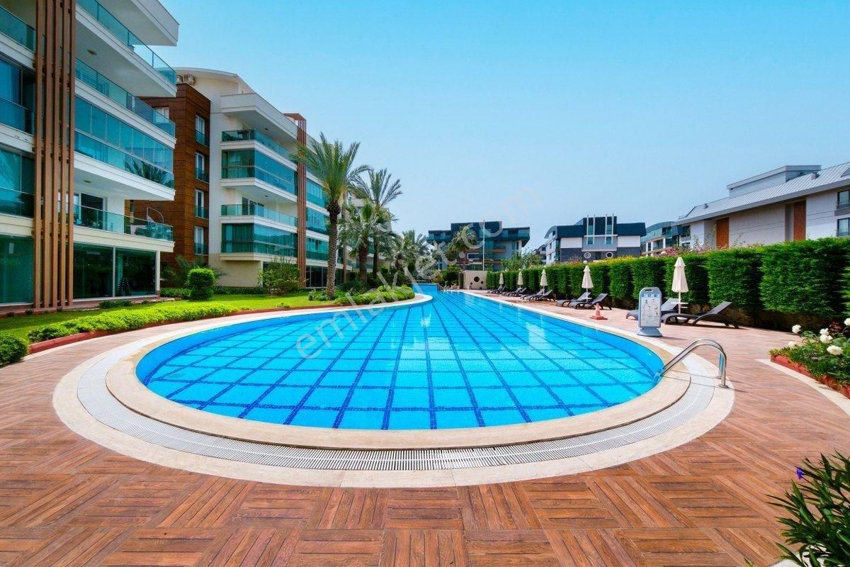 Alanya Oba’da Manzaralı, Full Aktiviteli 4+1 Dubleks Daire - Görsel 24