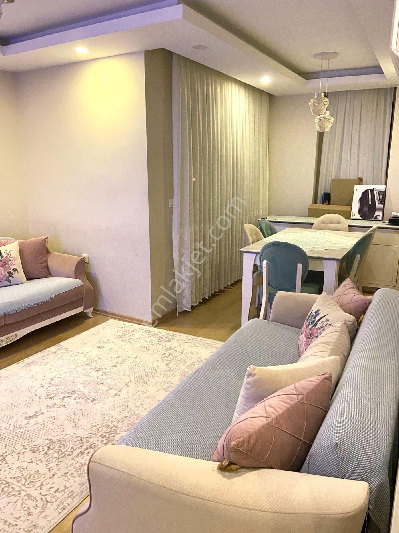 Çaybaşı Mahallesinde Ebv. Banyolu , Kombili 2+1 Arakat Daire - Görsel 2