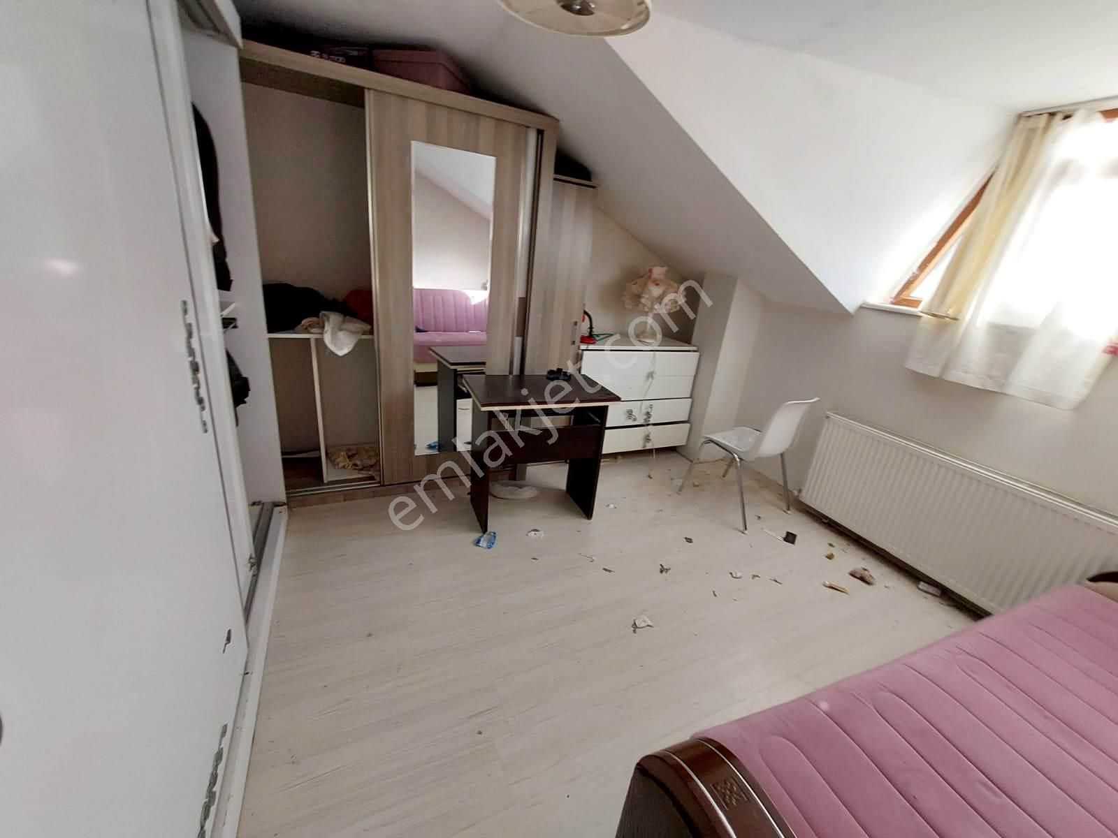 Tapu Masrafı Yok Yıldız Zöhre Cami Yakını Satılık 5+1 Dubks - Görsel 13