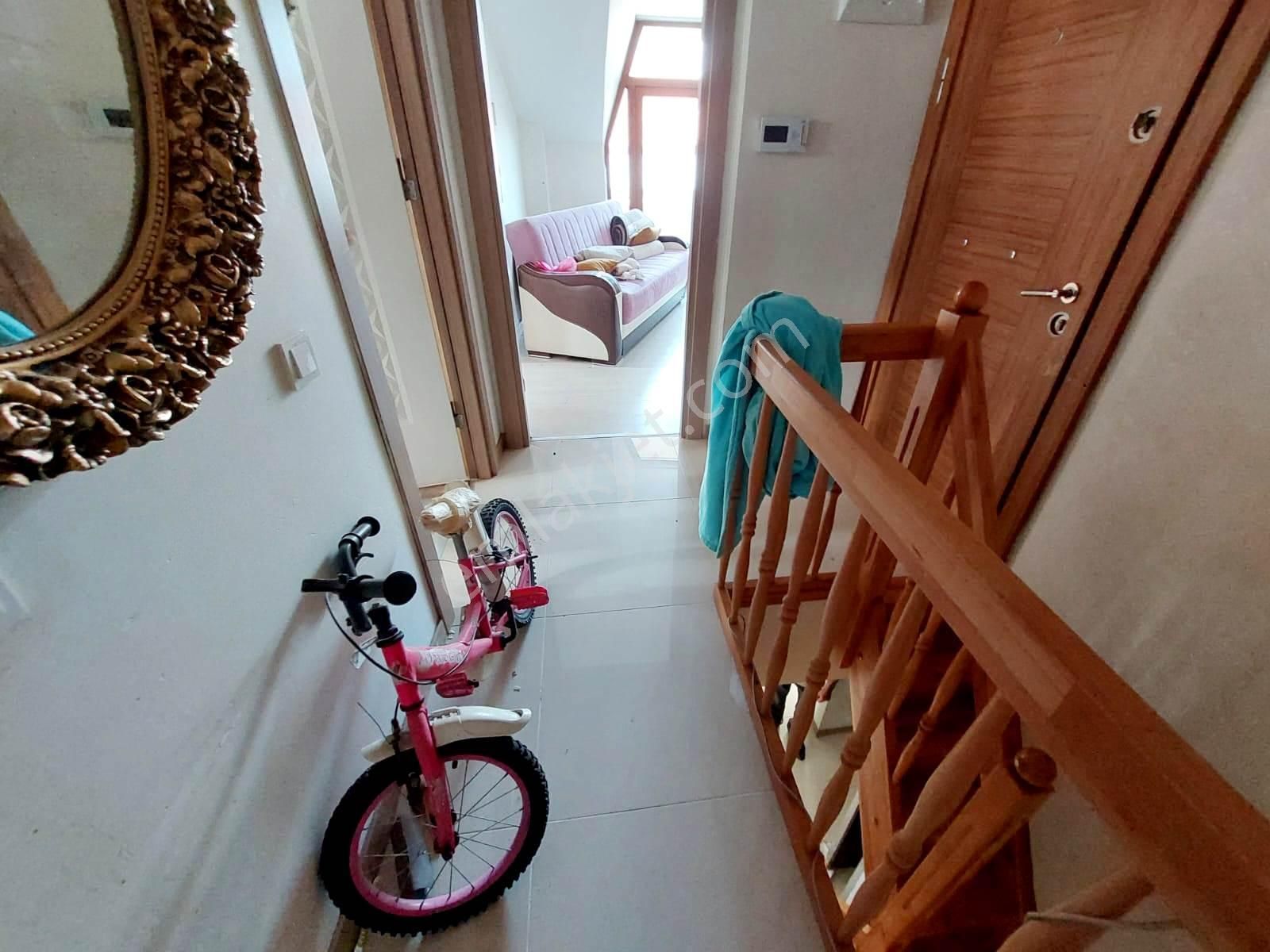 Tapu Masrafı Yok Yıldız Zöhre Cami Yakını Satılık 5+1 Dubks - Görsel 12