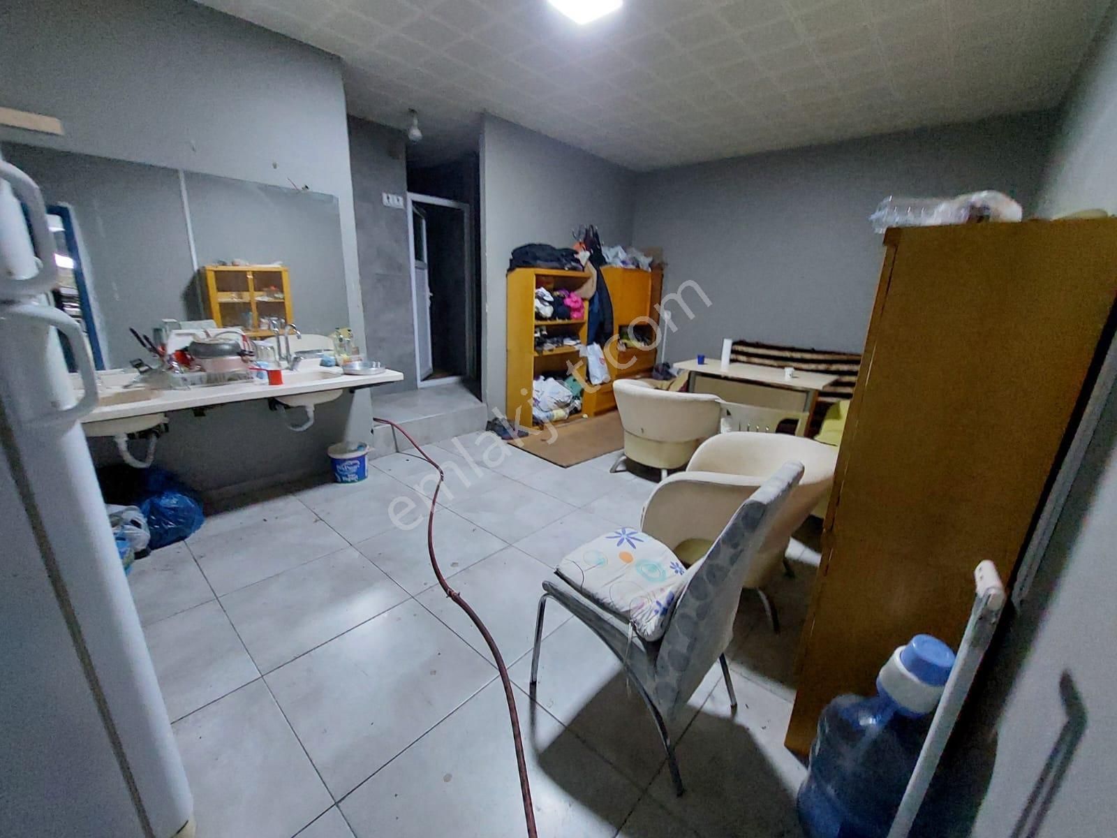 Göraldan Kabil Caddesi Üzerinde 180 M2 Hazır Kiracılı Dükkan - Görsel 13