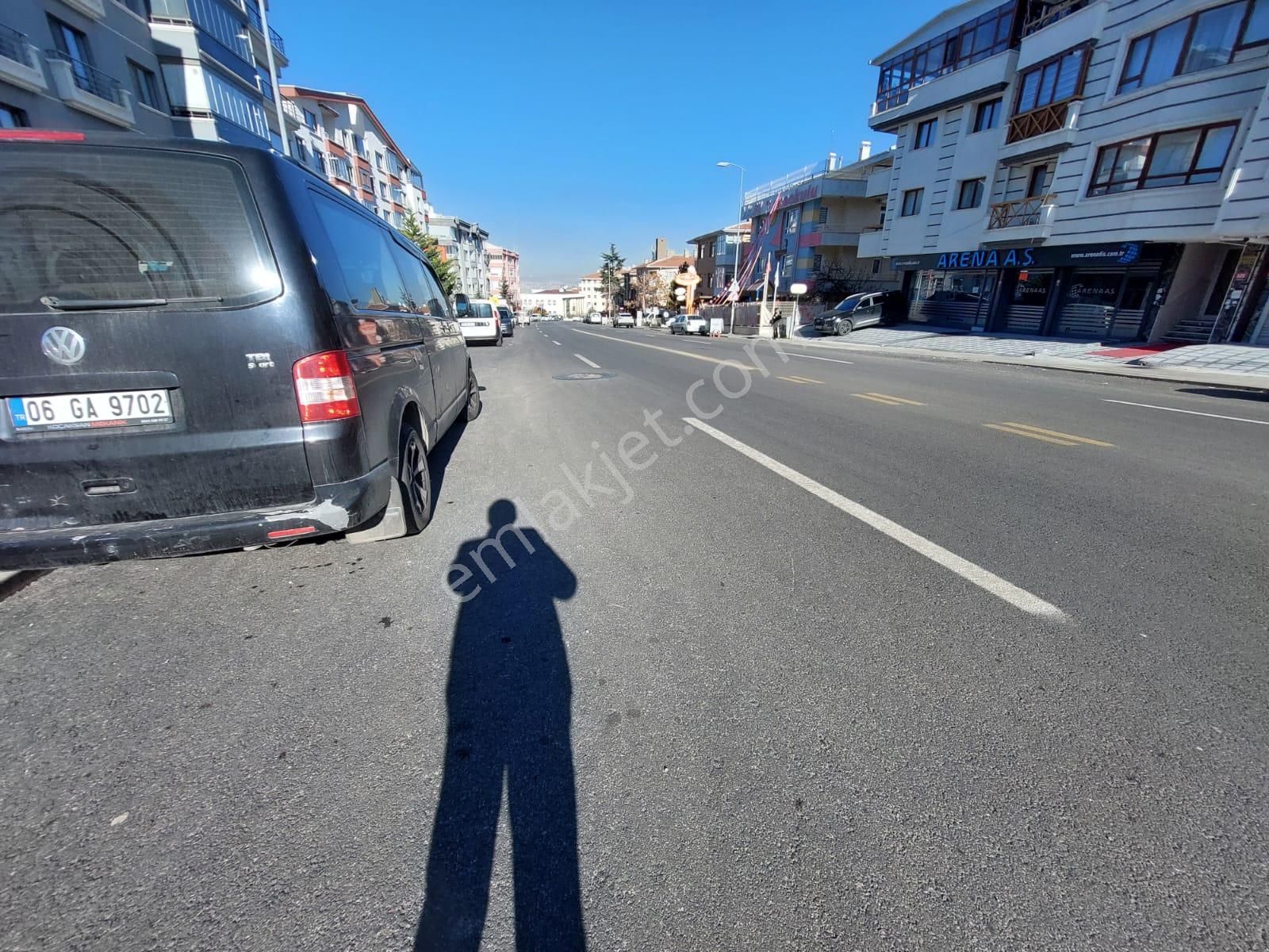 Göraldan Kabil Caddesi Üzerinde 180 M2 Hazır Kiracılı Dükkan - Görsel 24