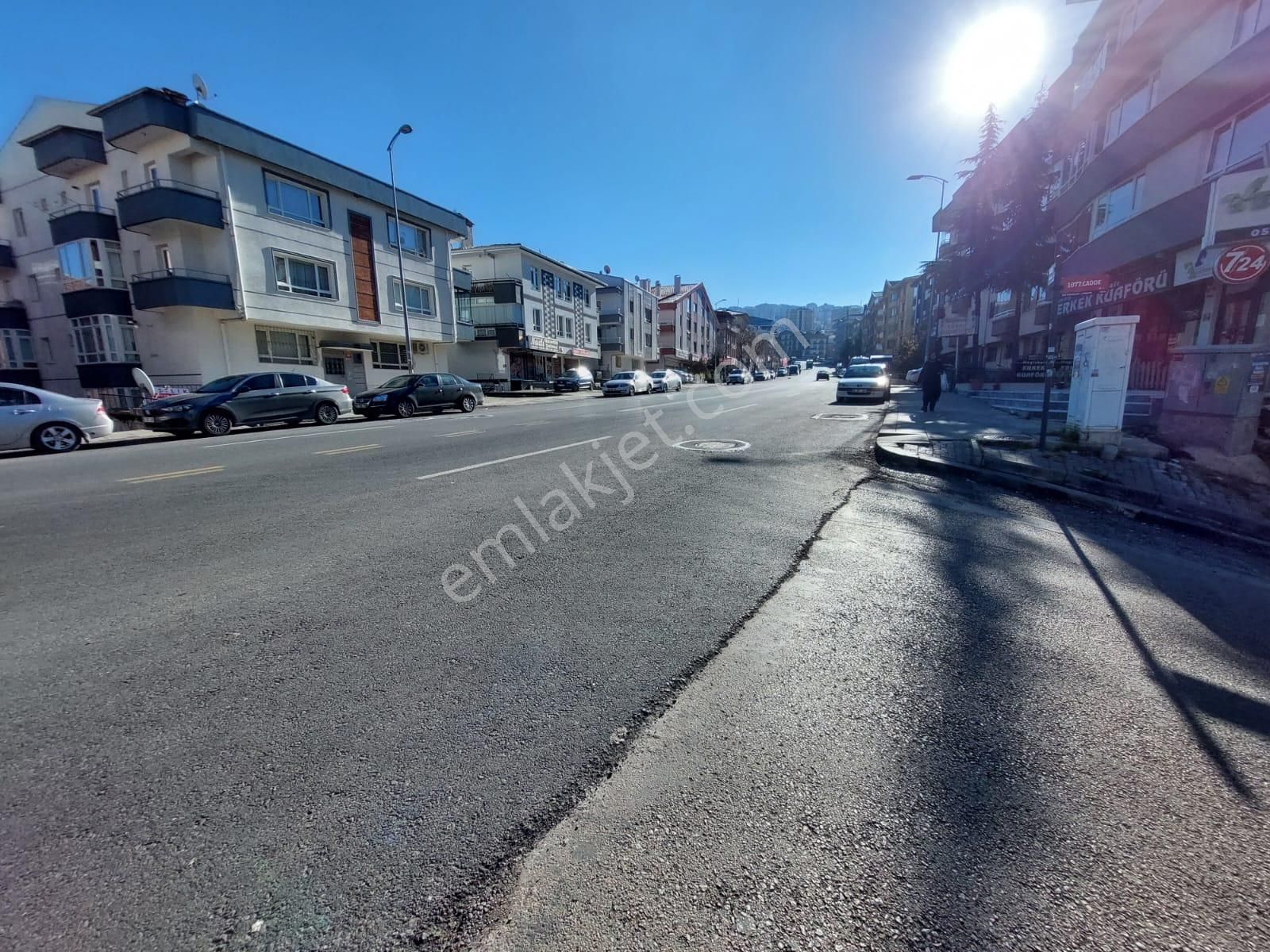 Göraldan Kabil Caddesi Üzerinde 180 M2 Hazır Kiracılı Dükkan - Görsel 9