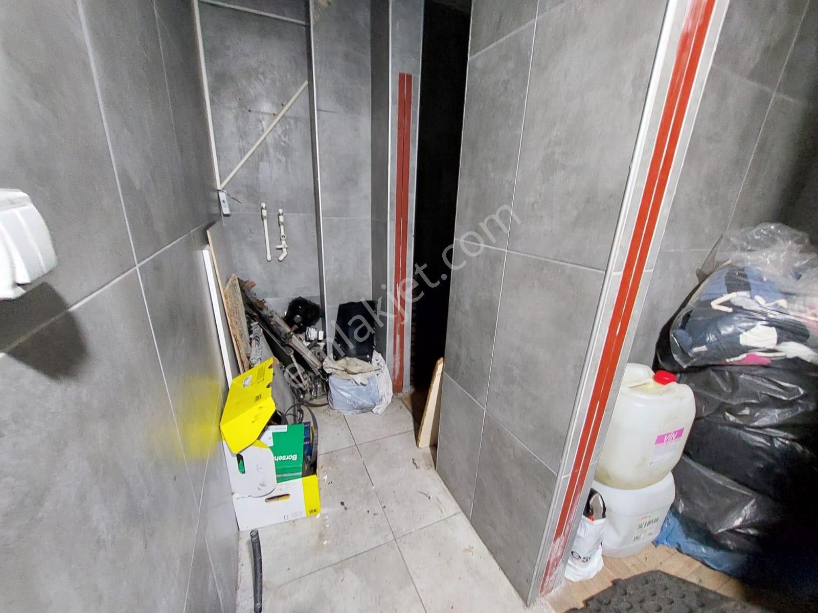 Göraldan Kabil Caddesi Üzerinde 180 M2 Hazır Kiracılı Dükkan - Görsel 23