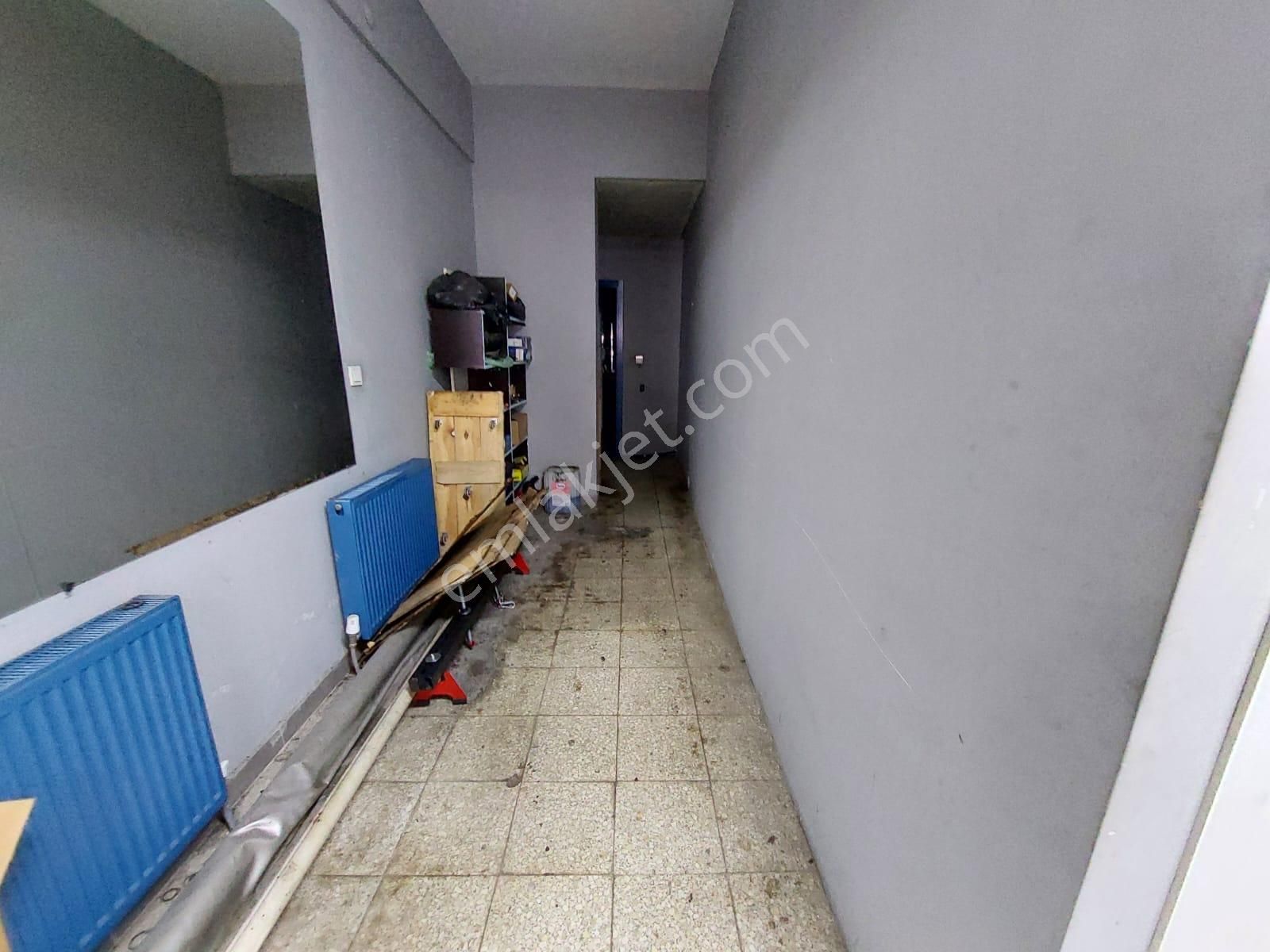 Göraldan Kabil Caddesi Üzerinde 180 M2 Hazır Kiracılı Dükkan - Görsel 25