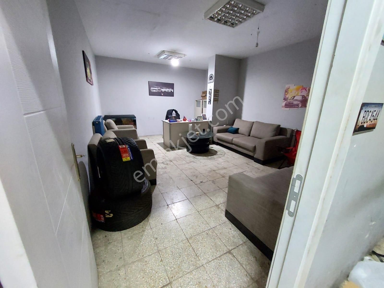 Göraldan Kabil Caddesi Üzerinde 180 M2 Hazır Kiracılı Dükkan - Görsel 27