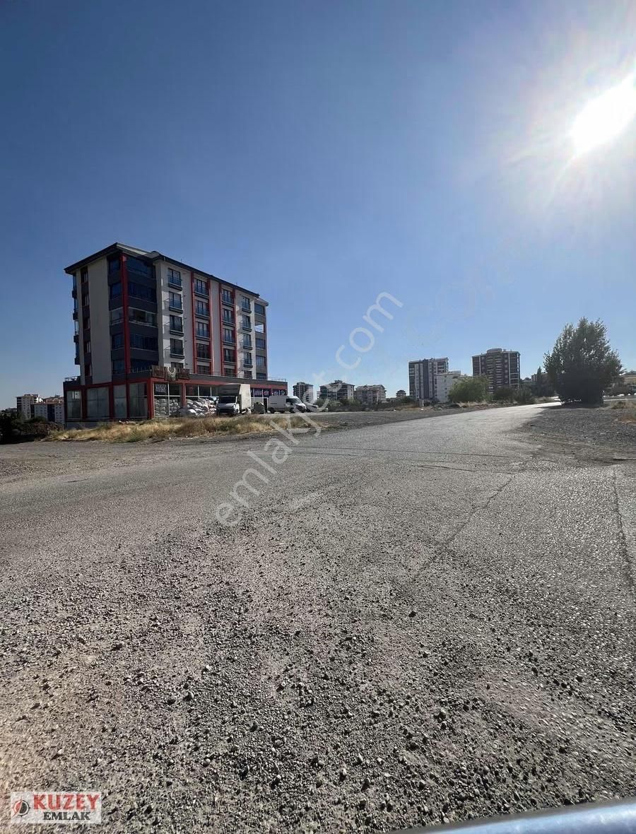 Kuzey Emlaktan Acil Satılık 222 M2 Dükkan - Görsel 17