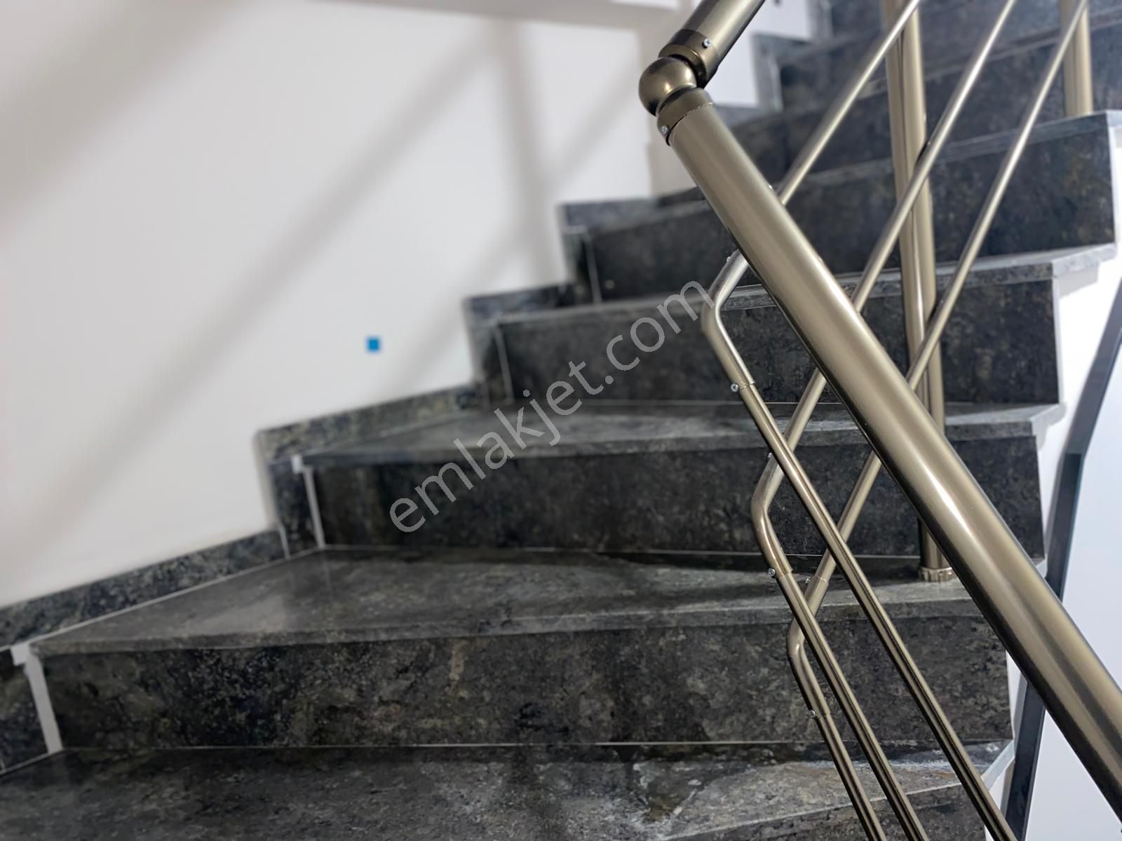 Arga' Dan Buca Çevik Bir'de 3+1 Teraslı Satılık Dubleks Daire. - Görsel 15