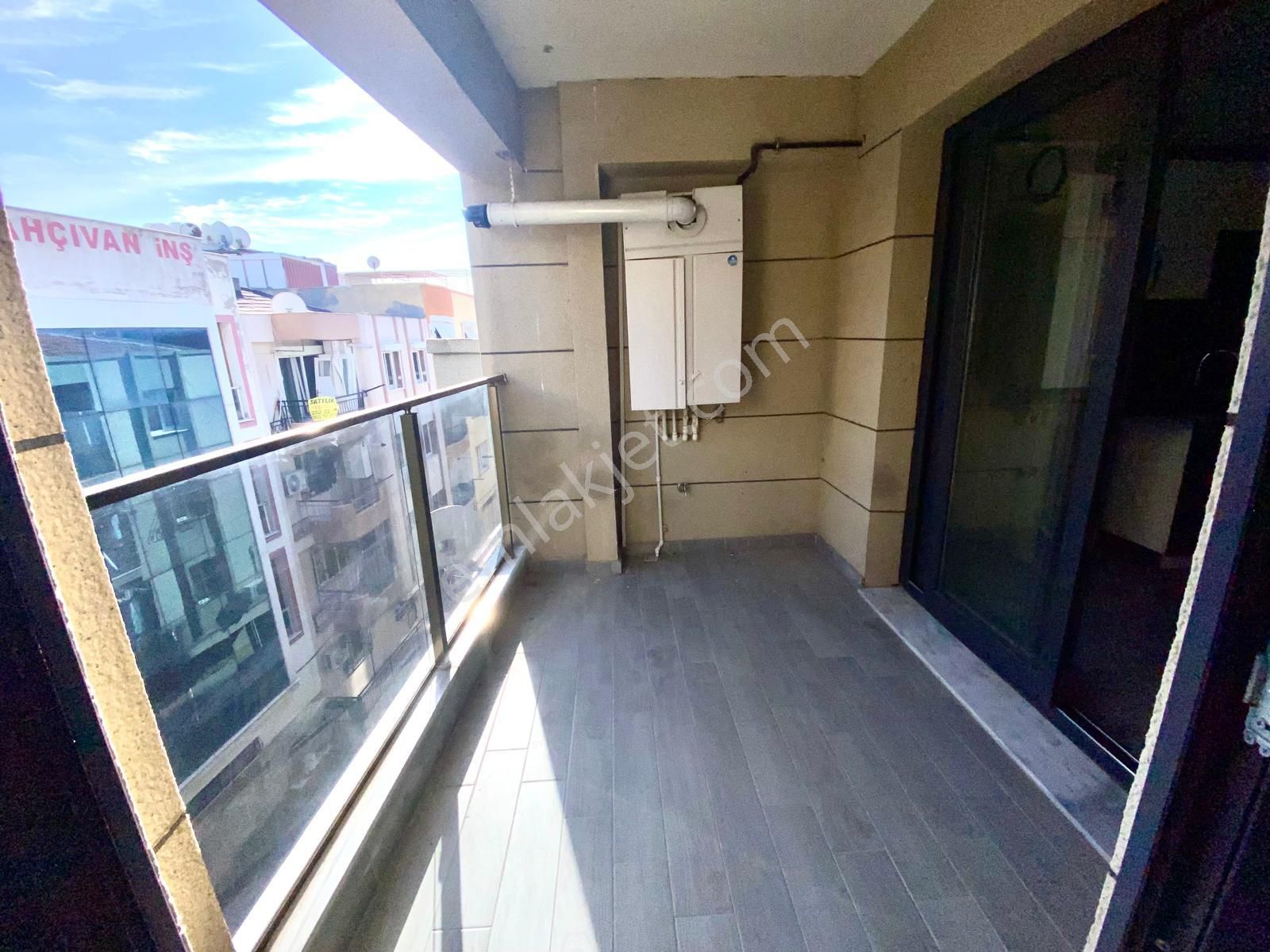 Arga' Dan Buca Çevik Bir'de 3+1 Teraslı Satılık Dubleks Daire. - Görsel 4