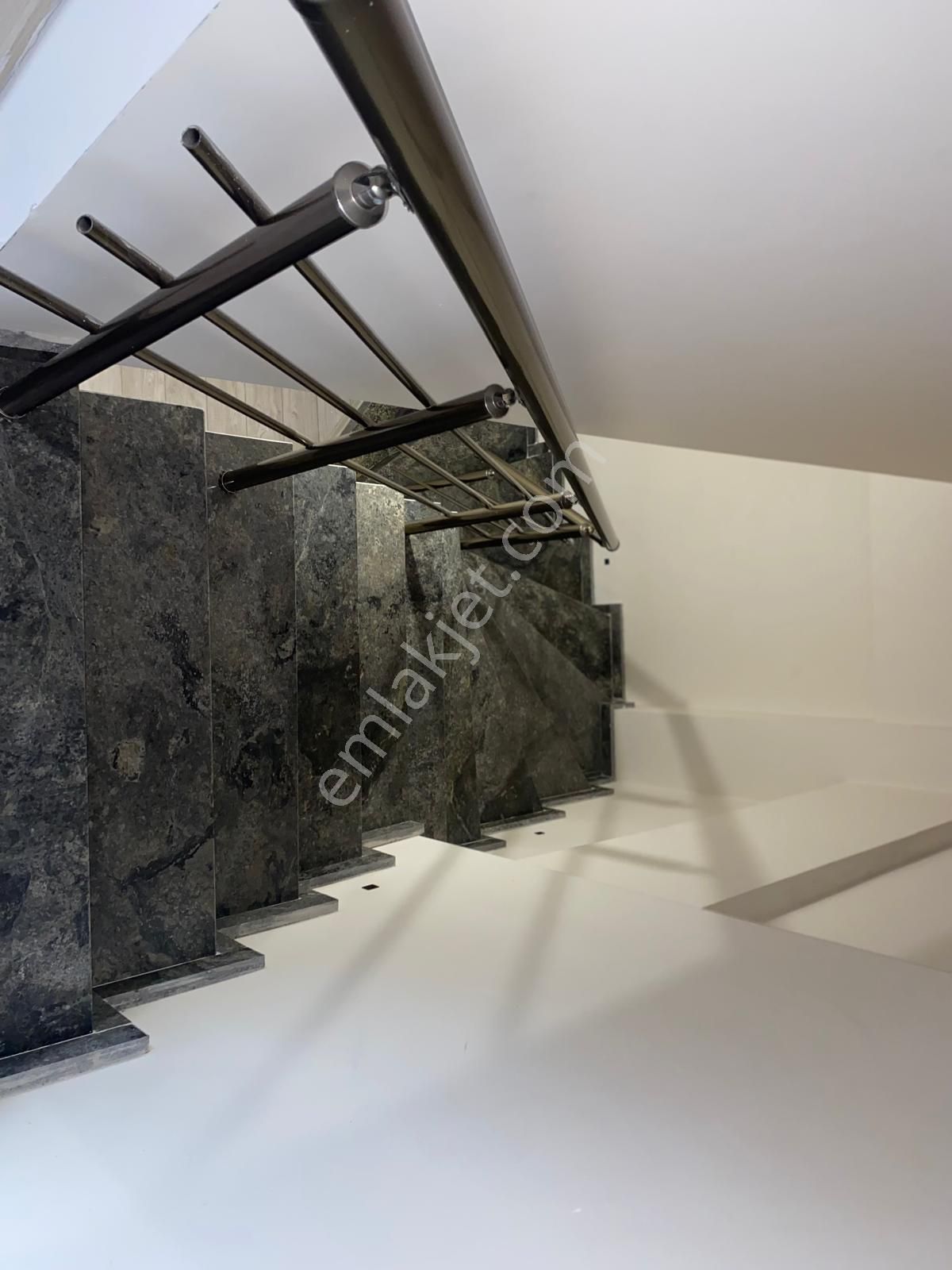 Arga' Dan Buca Çevik Bir'de 3+1 Teraslı Satılık Dubleks Daire. - Görsel 27