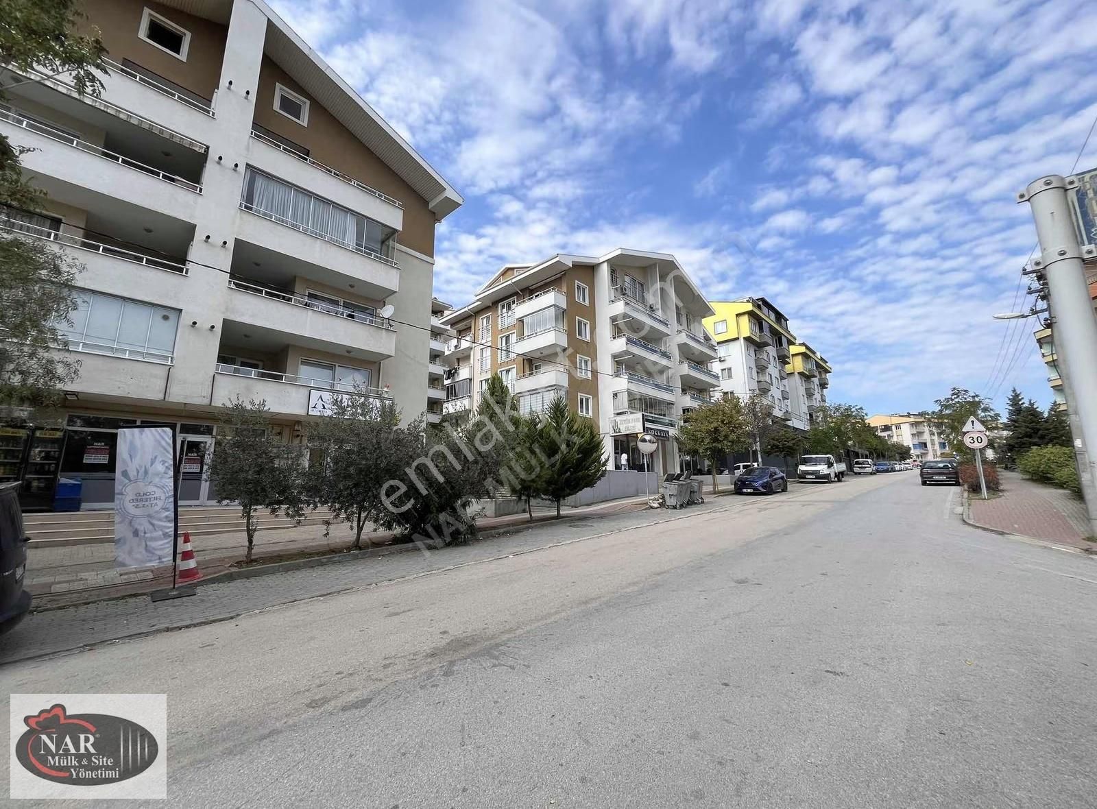Nar Yönetim'den Yerleşime Yürüme Mesafesinde Kiralık Dükkan