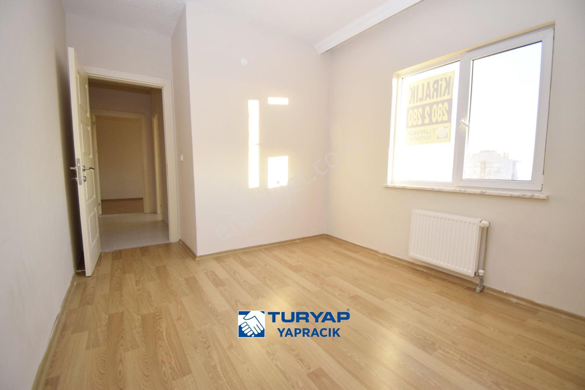 Turyap Yapracık' Tan 13. Bölgede Manzaralı Satılık Boş 3+1 Daire - Görsel 14