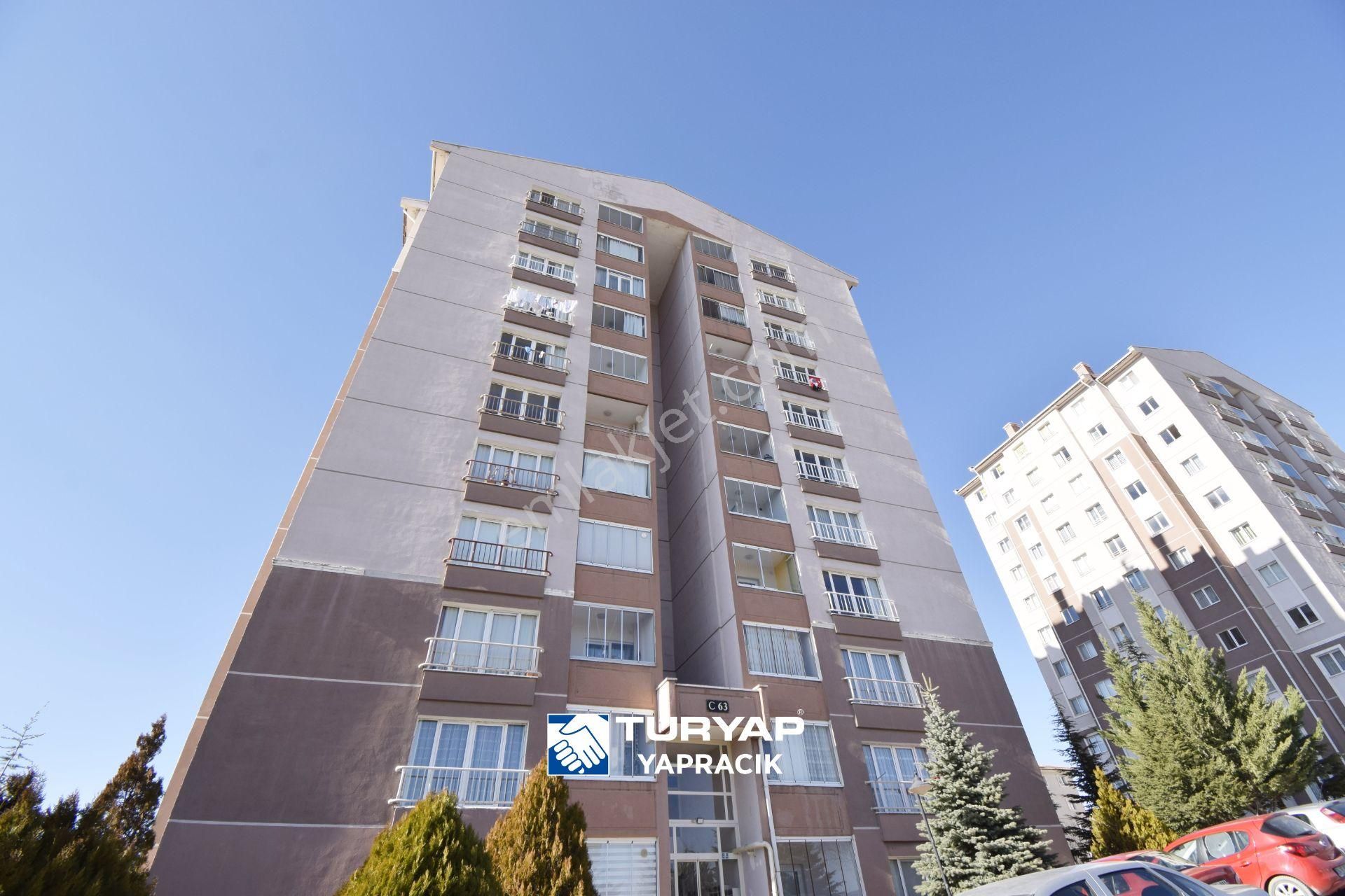 Turyap Yapracık' Tan 13. Bölgede Manzaralı Satılık Boş 3+1 Daire - Görsel 22