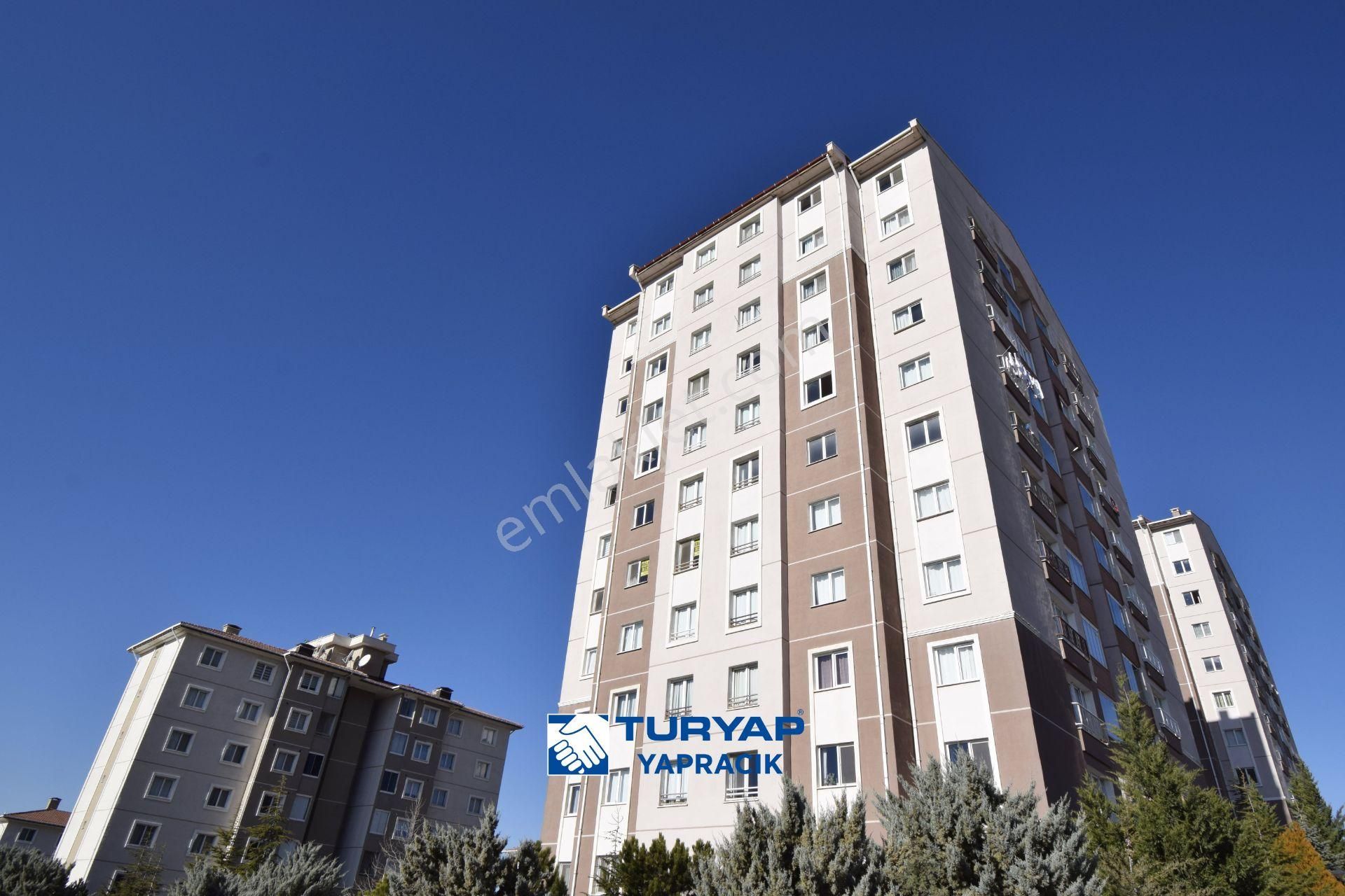 Turyap Yapracık' Tan 13. Bölgede Manzaralı Satılık Boş 3+1 Daire - Görsel 23