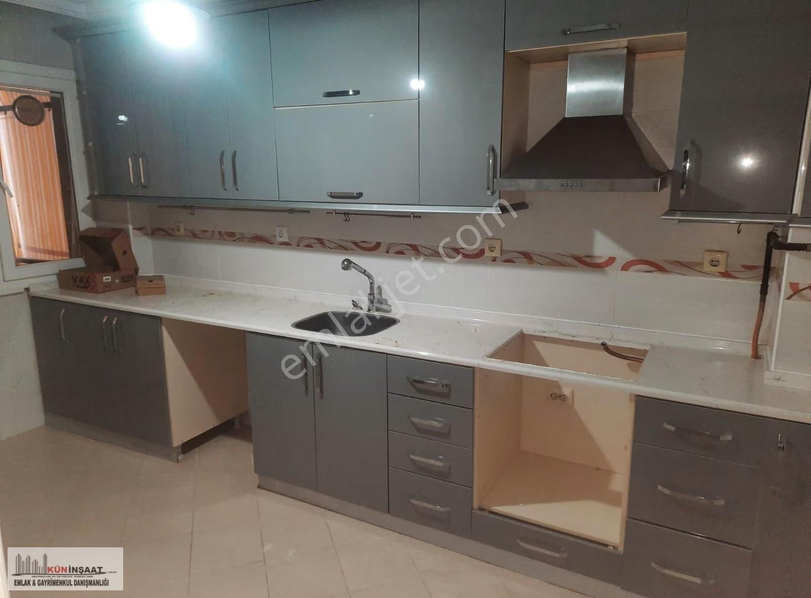 Kün Emlak'dan Kiralık 2+1 Genis Doğalgazlı Daire