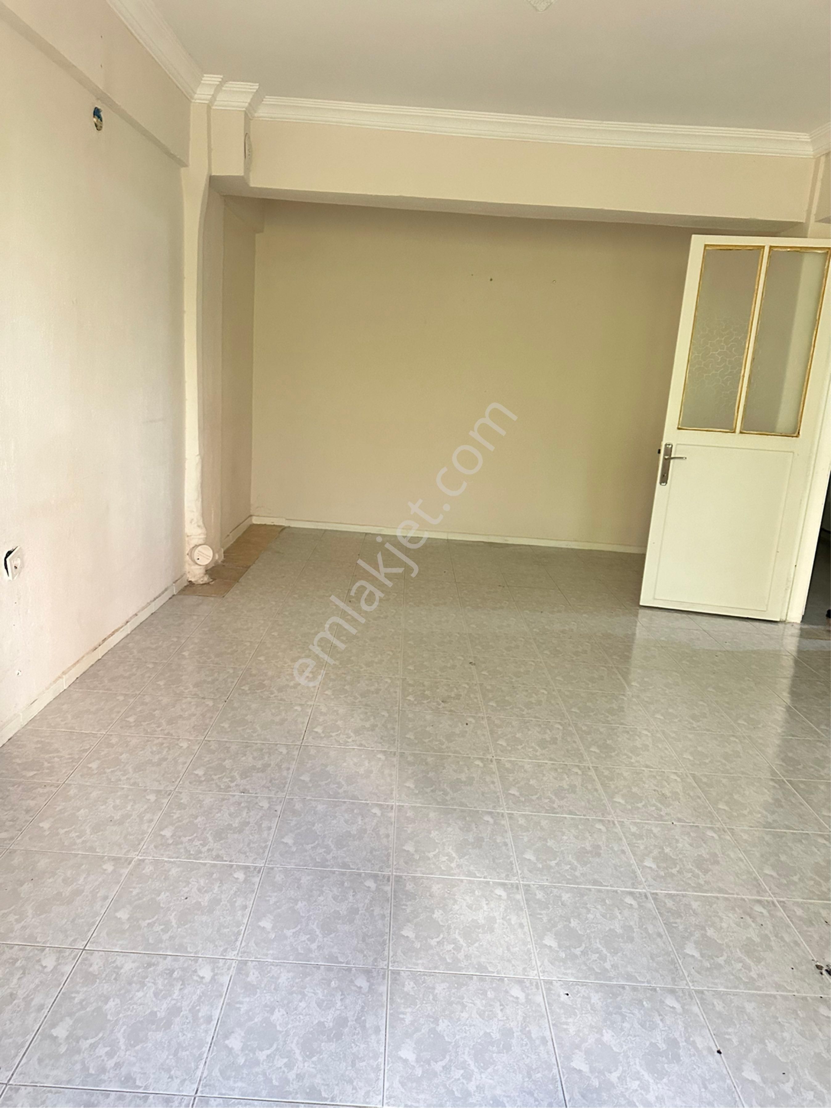 Osmangazi Merkezi Konum Kapalı Mutfak 1+1 Kiralık Daire - Görsel 15