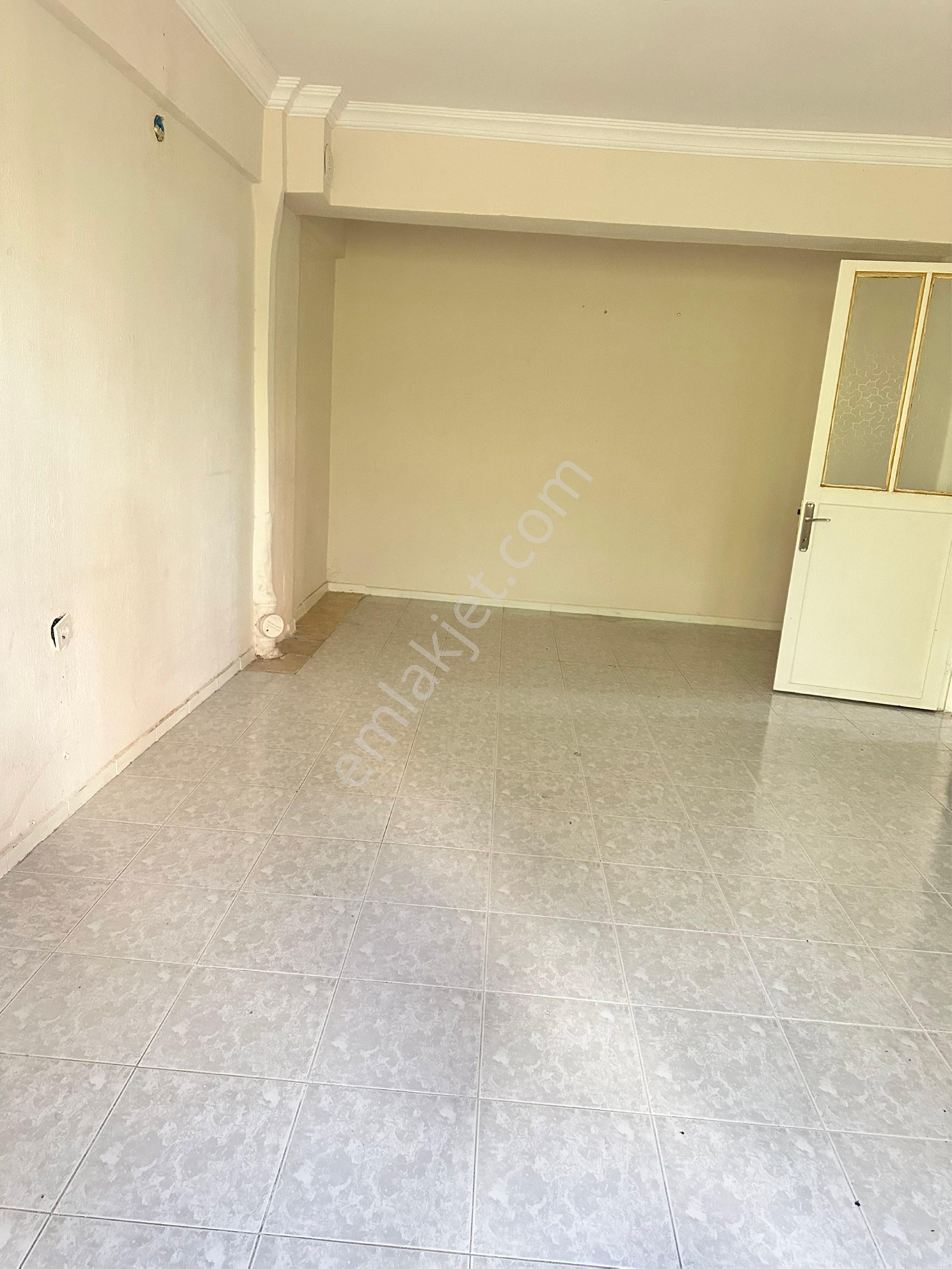 Osmangazi Merkezi Konum Kapalı Mutfak 1+1 Kiralık Daire - Görsel 14