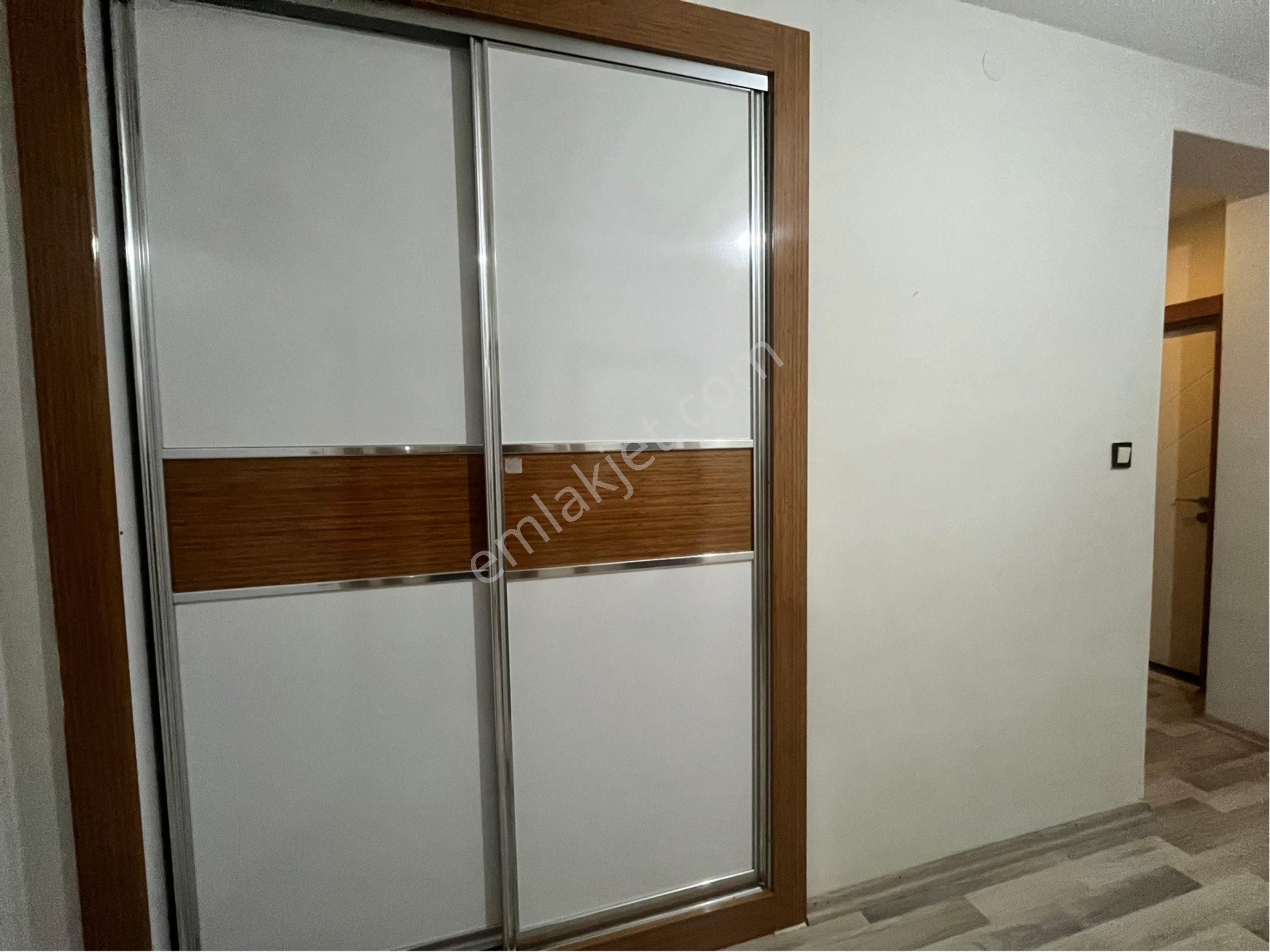 Bağcılarda Piyale Düğün Salonu Civarı Çok Uygun Kiralık Lüks 3+1 - Görsel 11