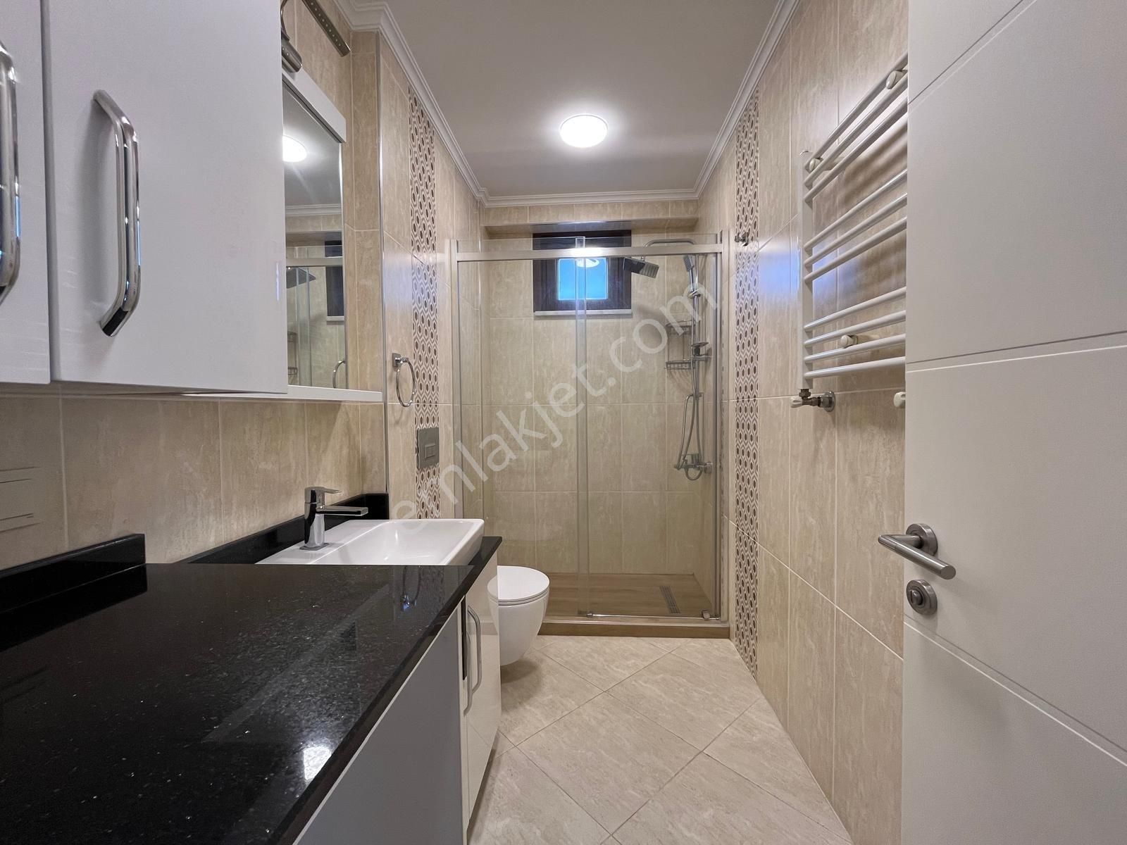 19 Mayıs Mah'de 3+1 Net 90m2 İskanlı Giyinme Odalı Fırsat Daire - Görsel 23