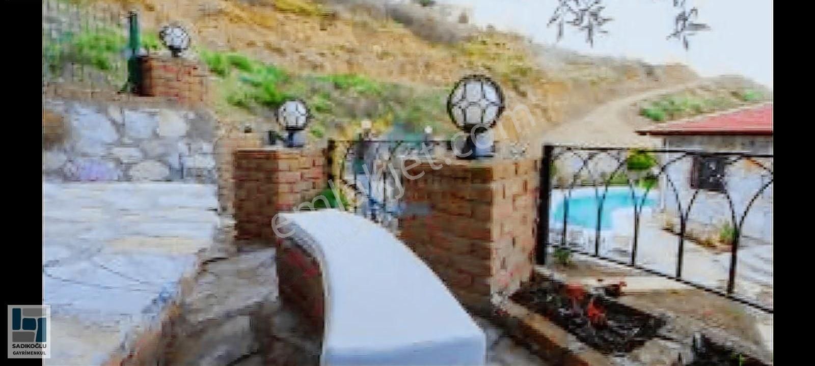 Marmaris Selimiyede 555 M² Arsa İçinde Havuzlu, Yasal 3+1 - Görsel 20