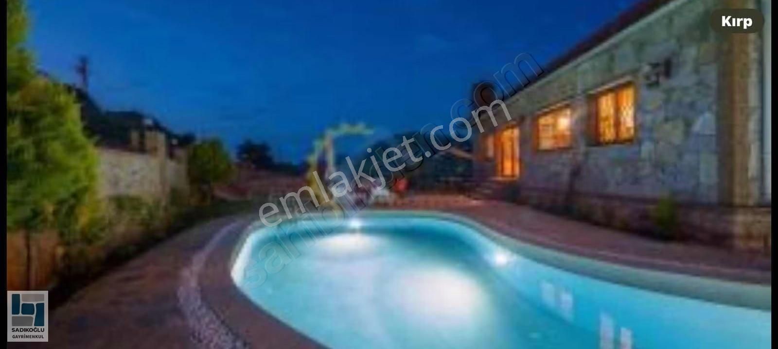 Marmaris Selimiyede 555 M² Arsa İçinde Havuzlu, Yasal 3+1 - Görsel 23