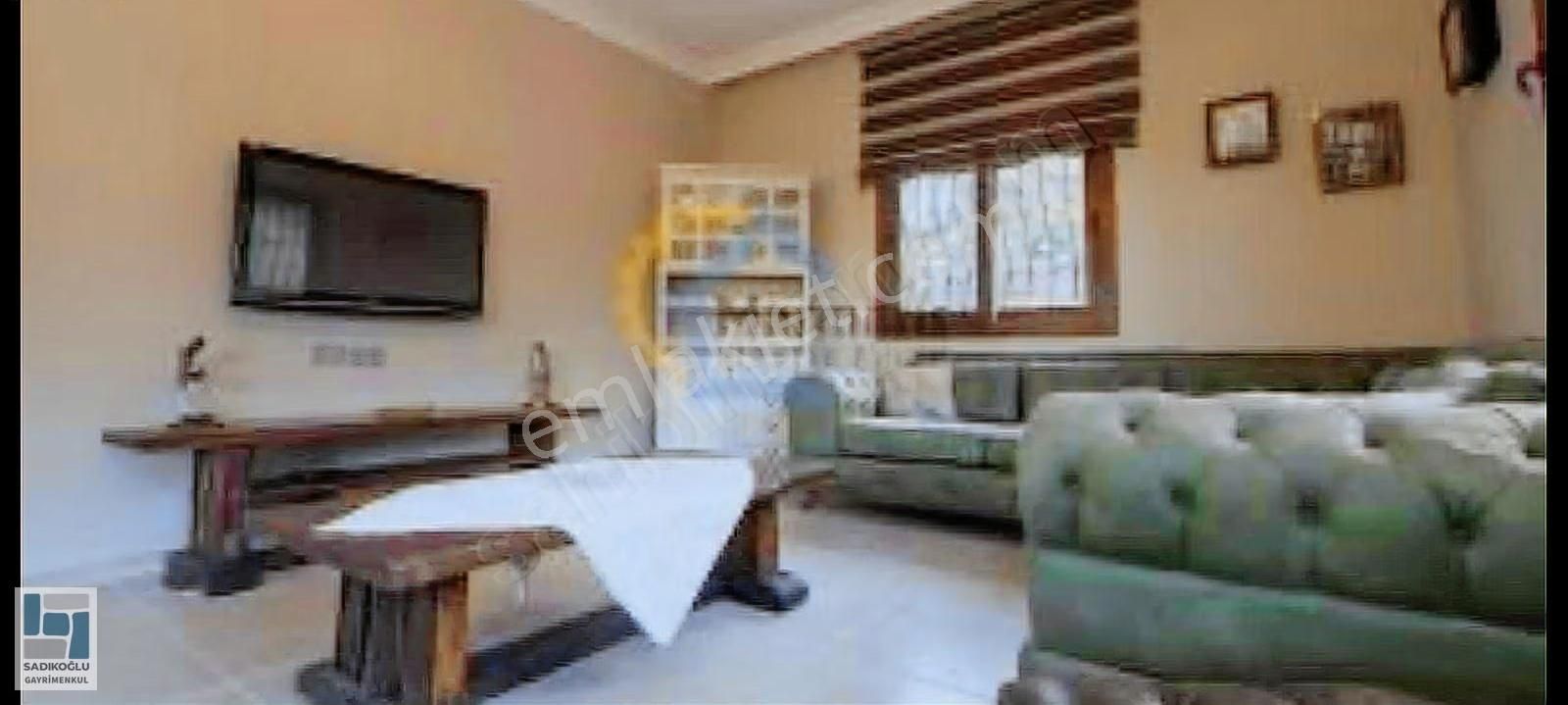 Marmaris Selimiyede 555 M² Arsa İçinde Havuzlu, Yasal 3+1 - Görsel 9