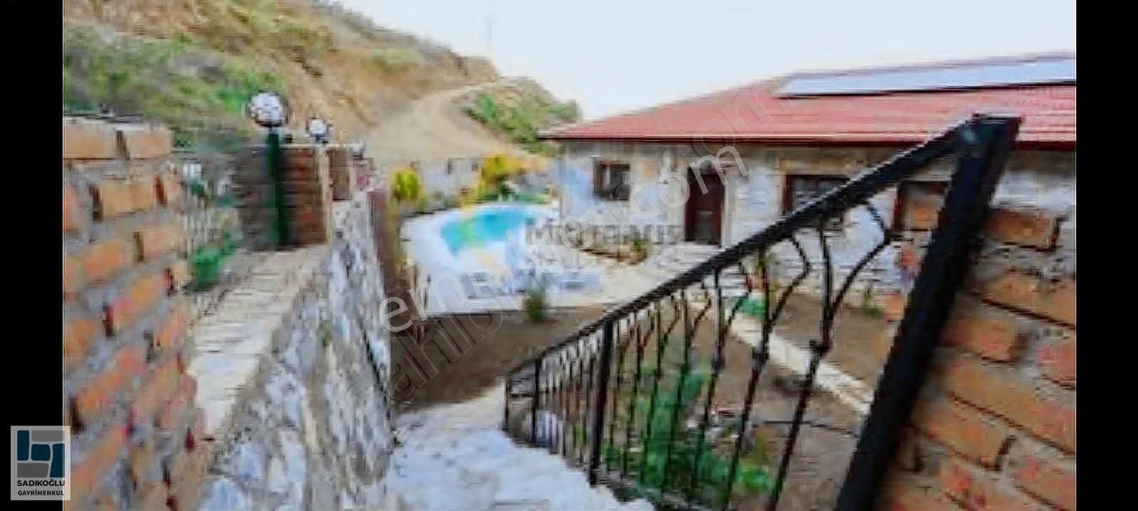 Marmaris Selimiyede 555 M² Arsa İçinde Havuzlu, Yasal 3+1 - Görsel 27