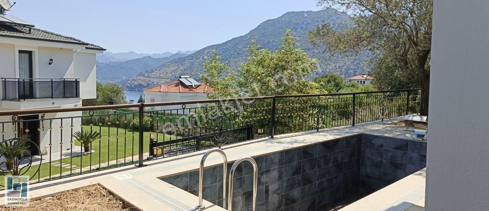 Selimiye Merkez'de Deniz Manzaralı,yasal Ve İskanlı Lüks Villa.. - Görsel 16