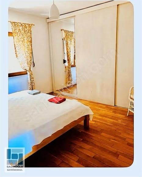 Selimiye Merkezde Deniz Manzaralı, Eşyalı 2+1 Müstakil Ev - Görsel 11