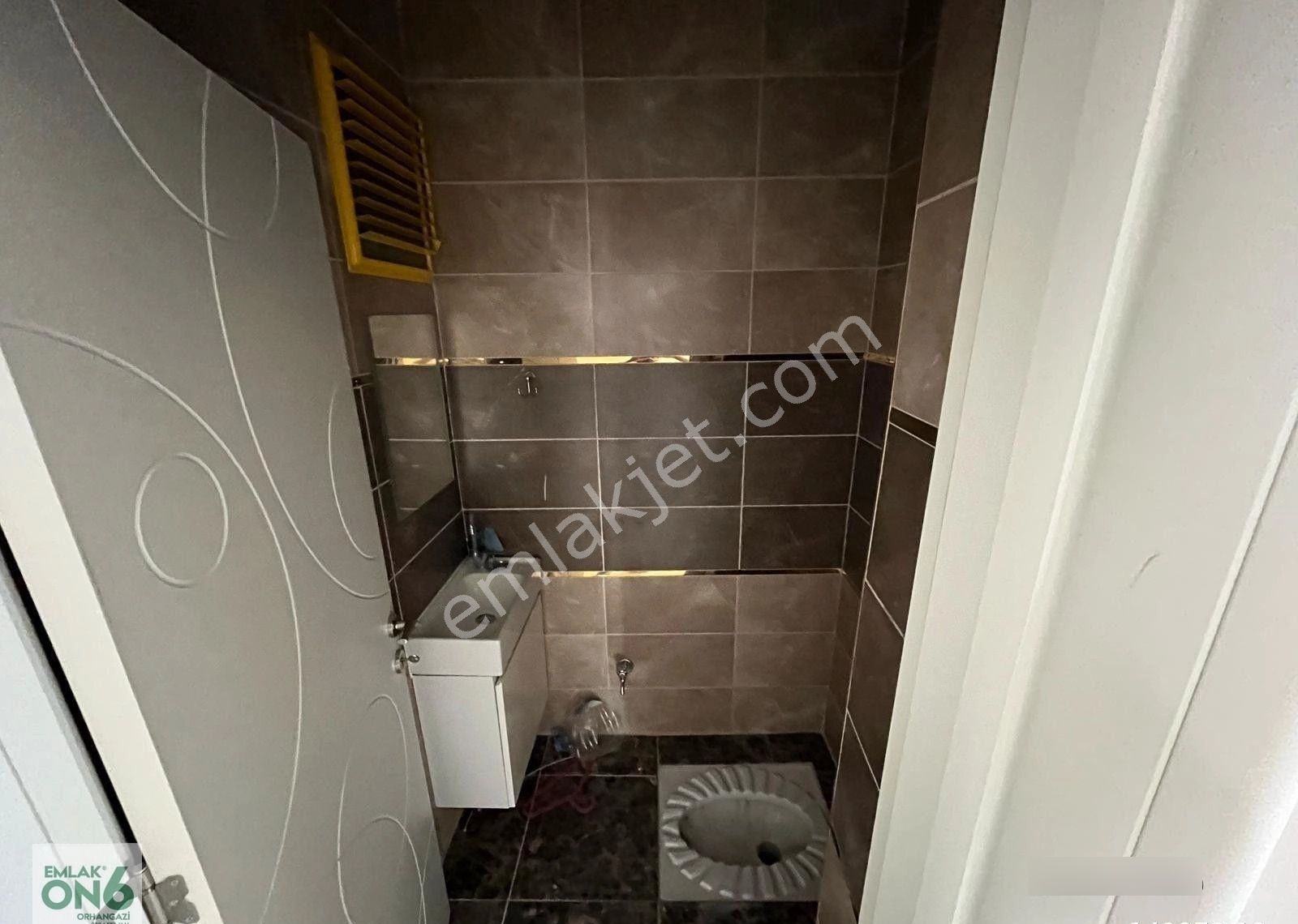 On6 Gayrimenkulden Arapzade Mahallesi Geniş Kiralık Daire - Görsel 2