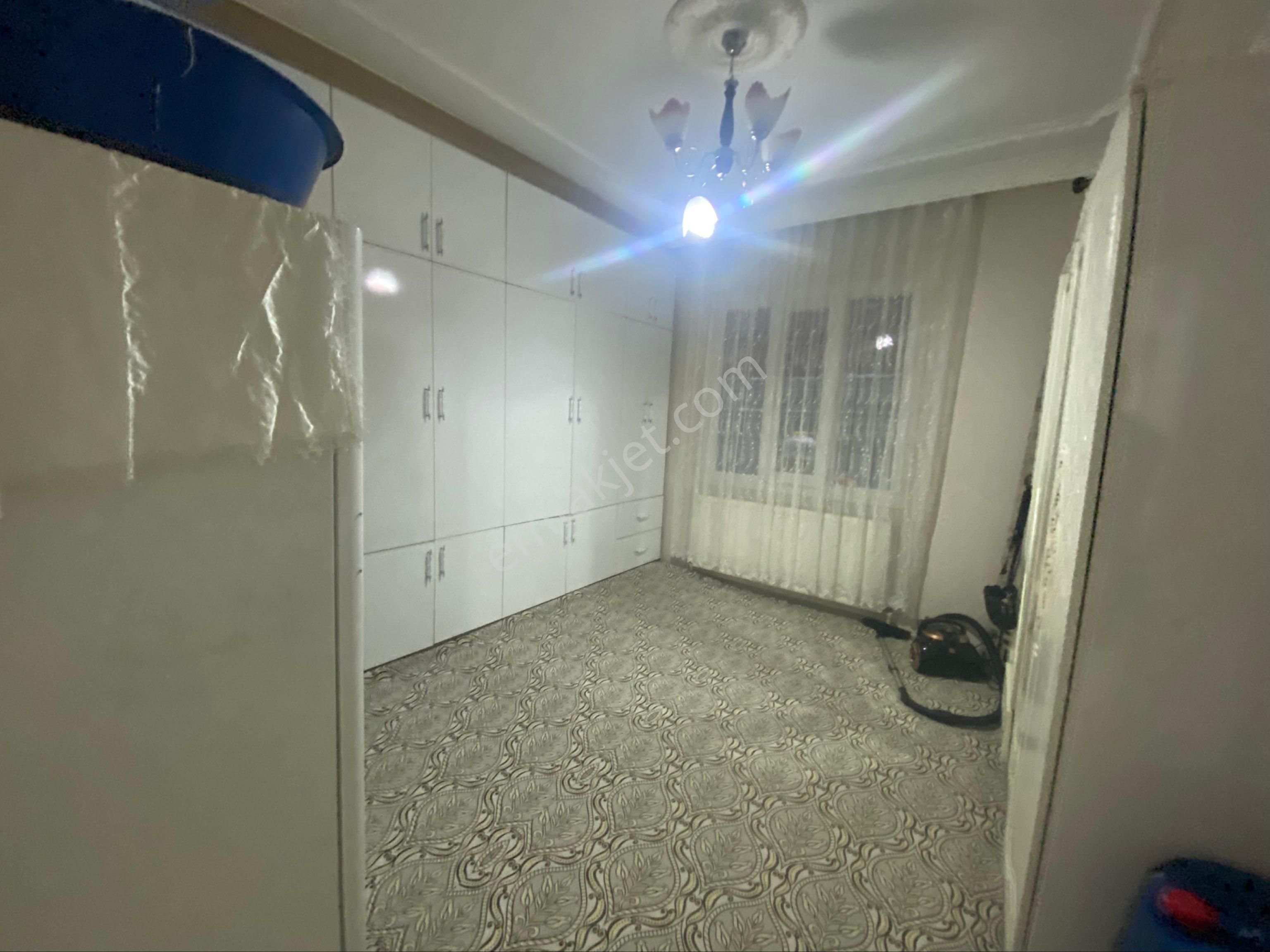 Yeşılevler De 3 Katlı,117m,geniş , 2+1 , Doğalgazlı, Yalıtımlı - Görsel 12