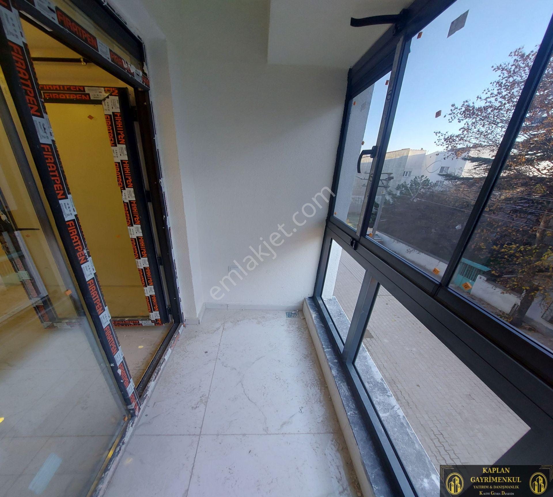 Kaplan Gayrimenkul’den Ertaş Caddesi Yakını 1+1 50m² Özel Garajlı Satılık Daire - Görsel 8